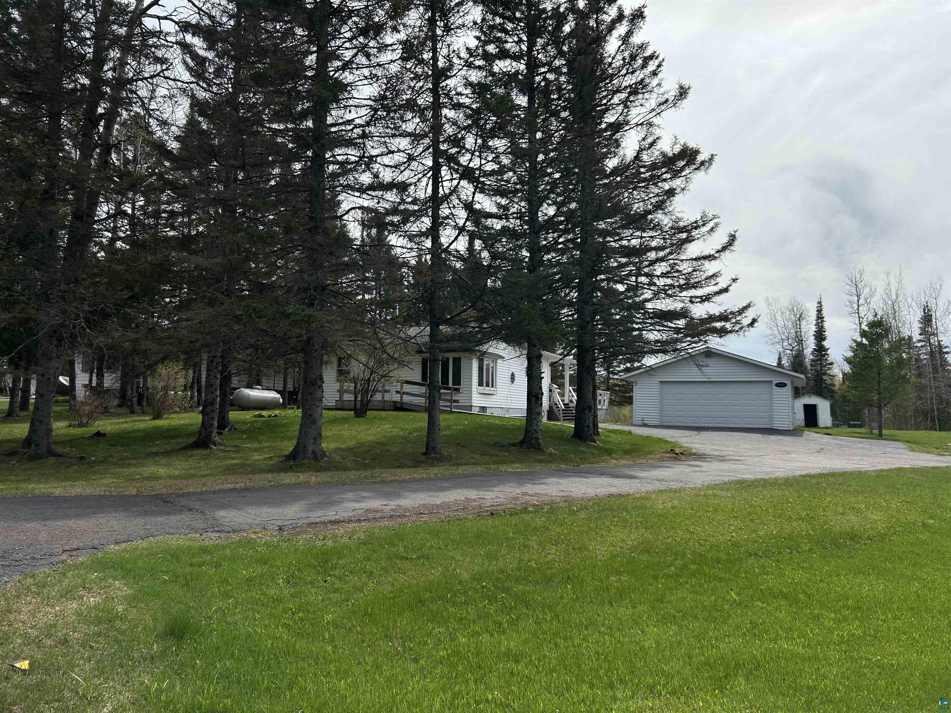 6085 Highway 1 Silver Bay MN 55614 - Baptism River 6125366 image11