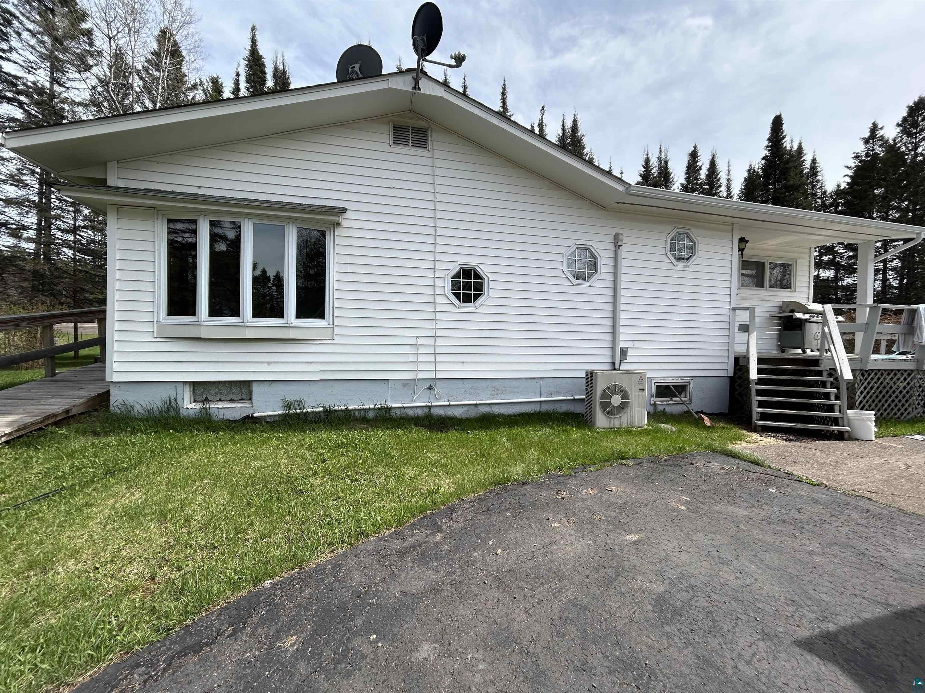 6085 Highway 1 Silver Bay MN 55614 - Baptism River 6125366 image3