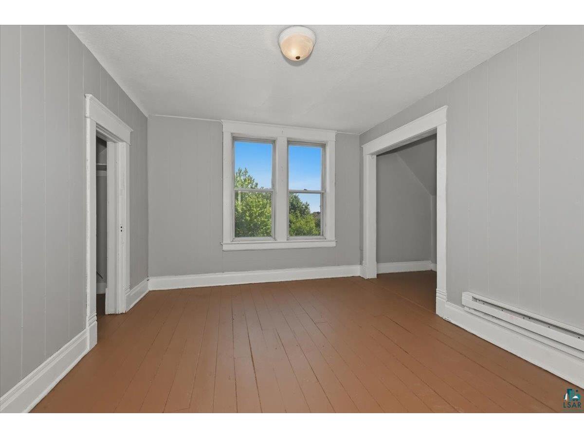609 E 6th St Duluth MN 55805 6125970 image14