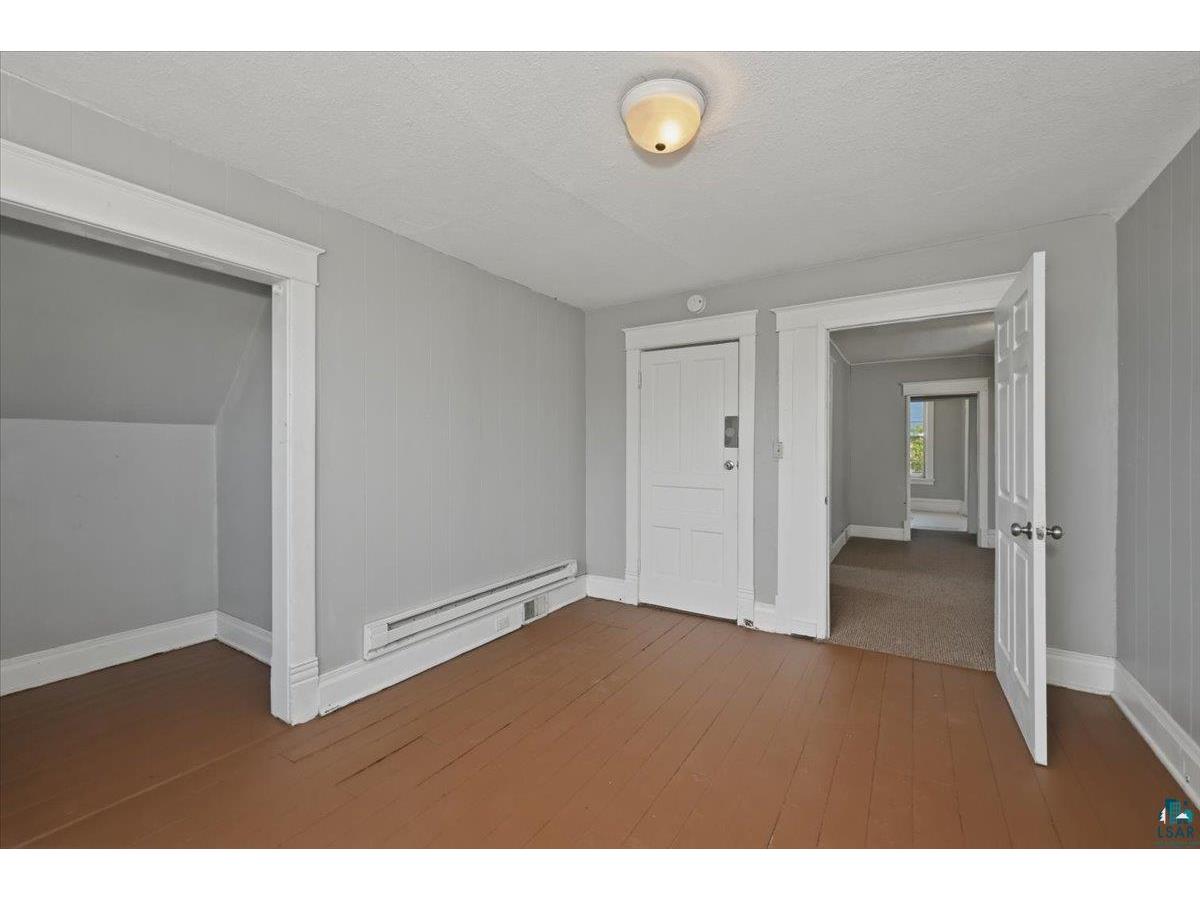 609 E 6th St Duluth MN 55805 6125970 image15