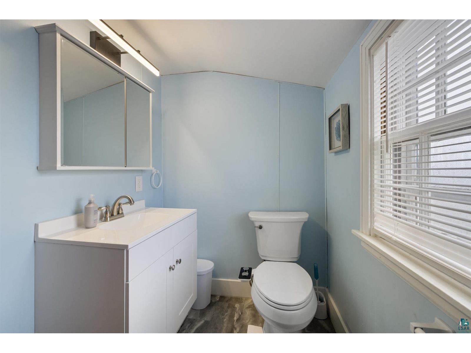 610 11th St S Virginia MN 55792 6124914 image38
