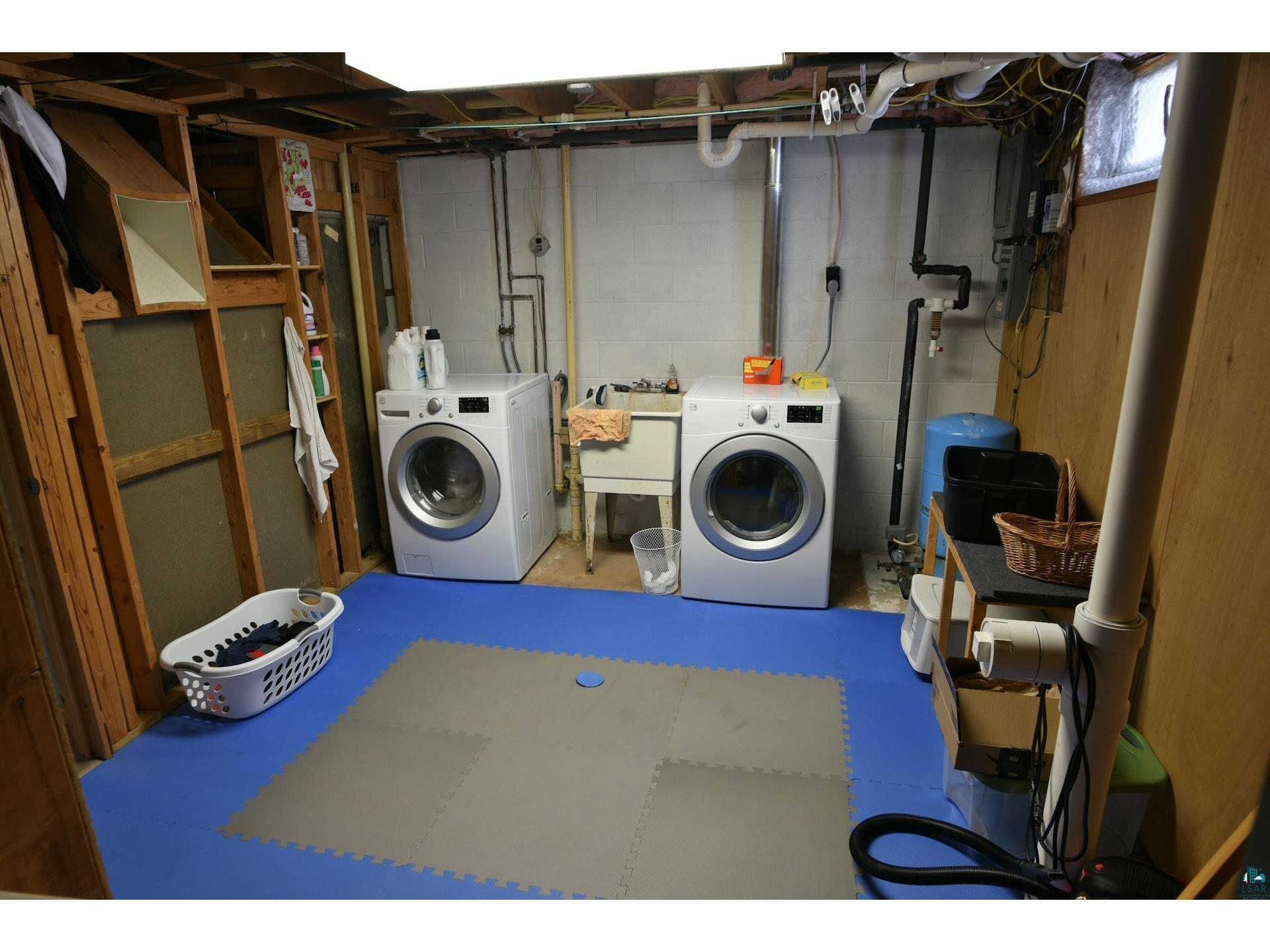 610 Hillside Dr Washburn WI 54891 6124174 image34