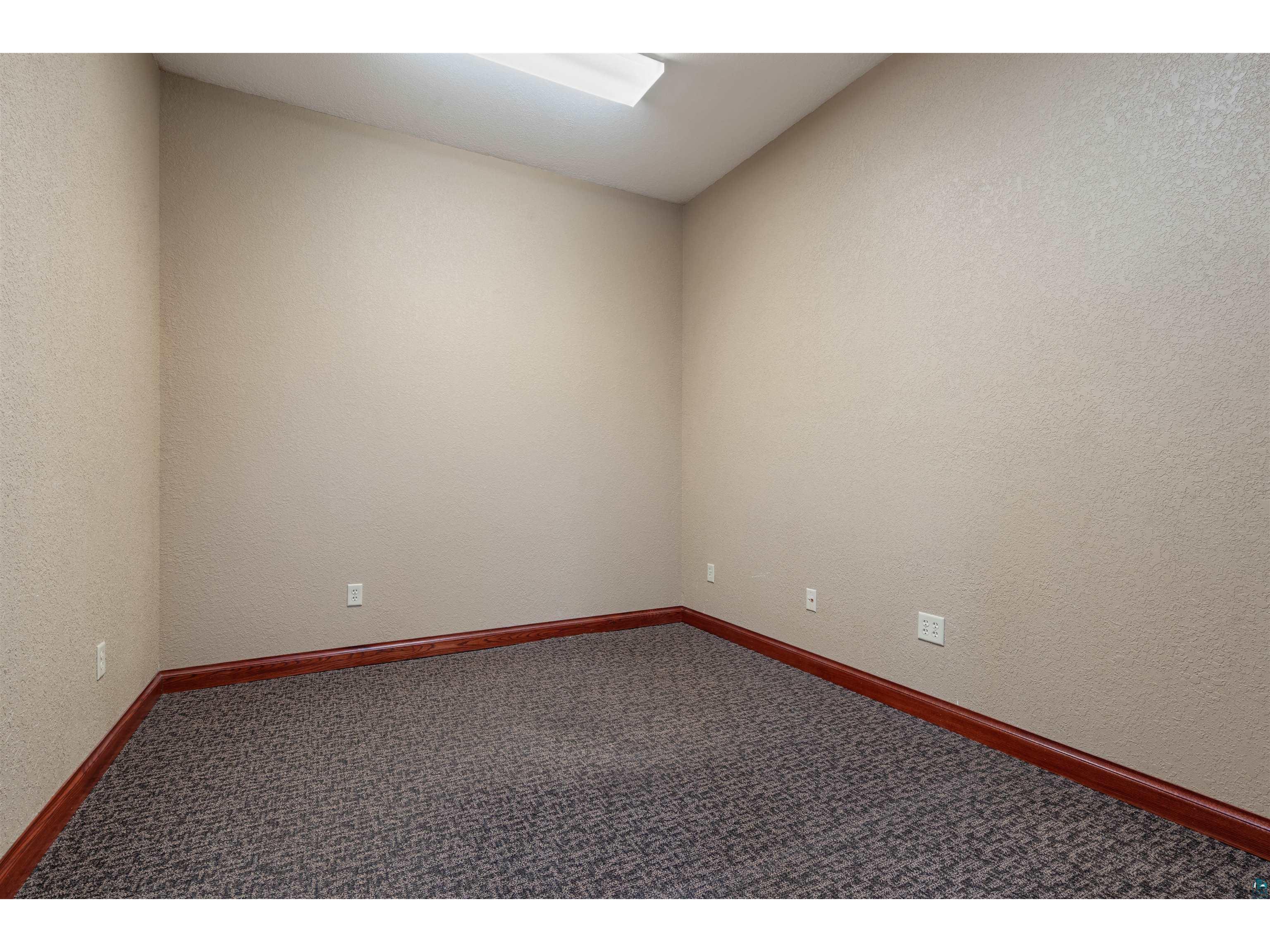 610 Ogden Ave Superior WI 54880 6125959 image4