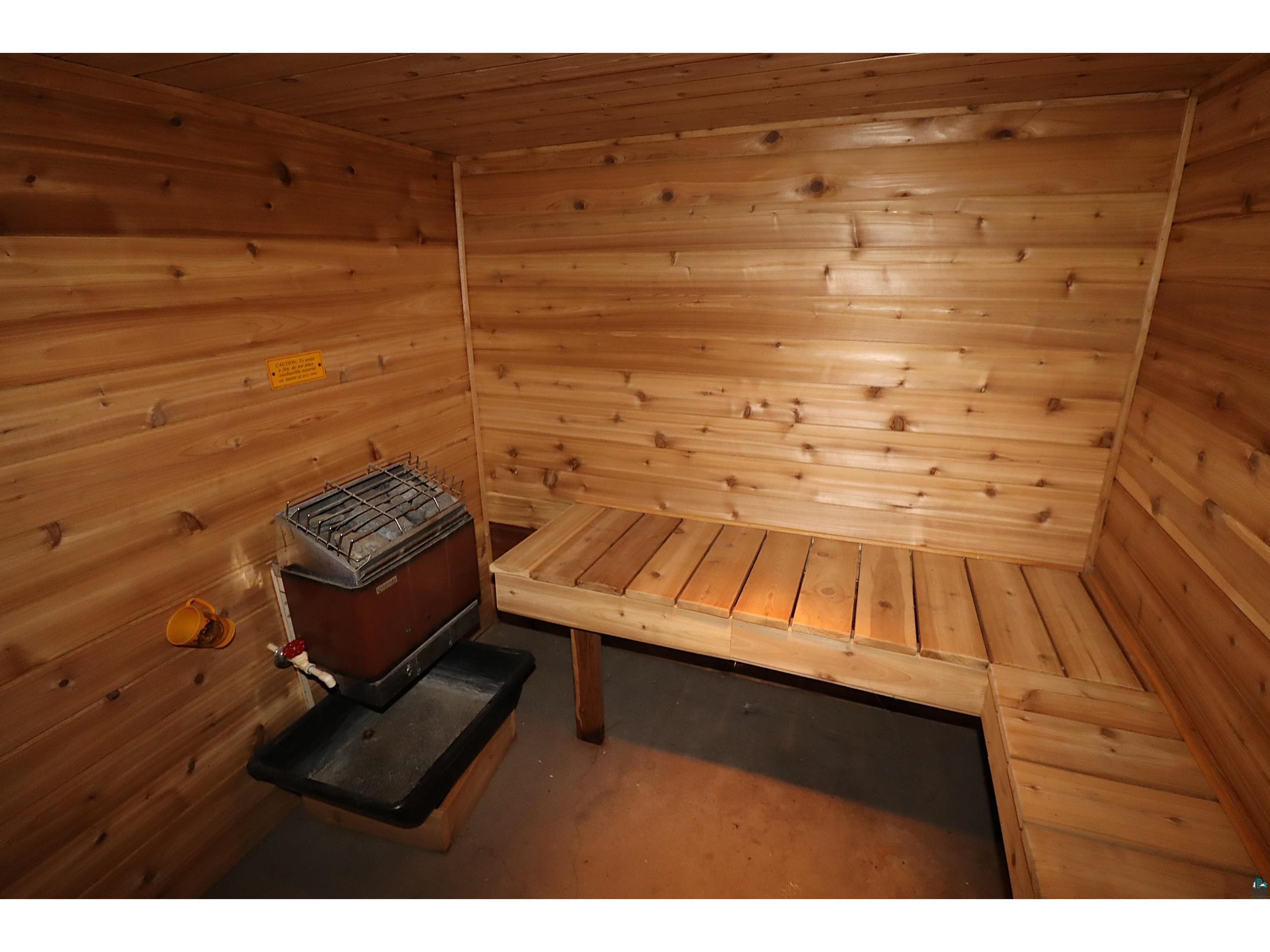 611 Beaser Ave Ashland WI 54806 6124247 image27