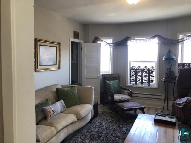 611 E 6th St Duluth MN 55805 6124800 image2