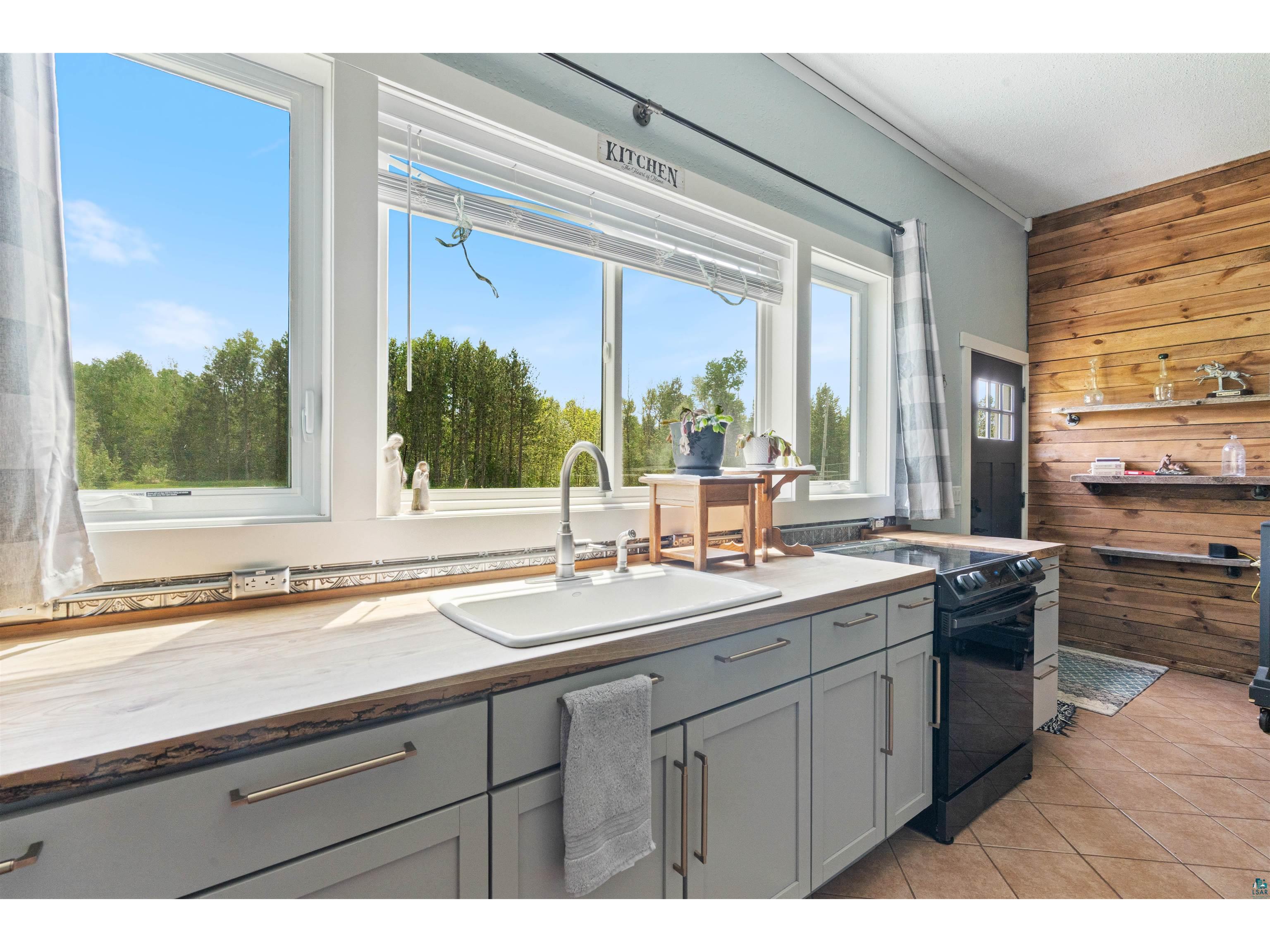 6116 N Tischer Rd Duluth MN 55804 6125844 image21