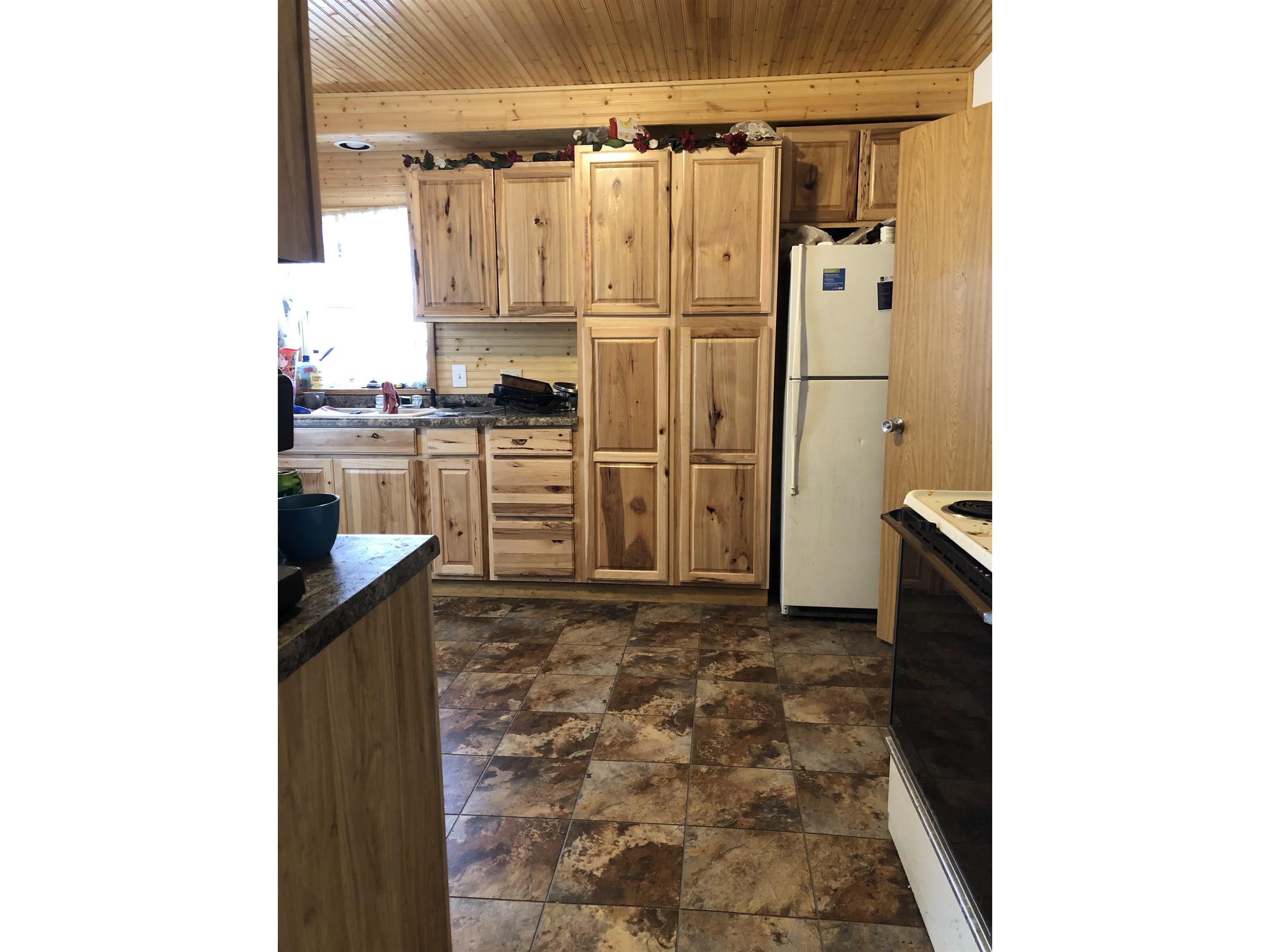 612 St Claire Street Ashland WI 54806 6122861 image10