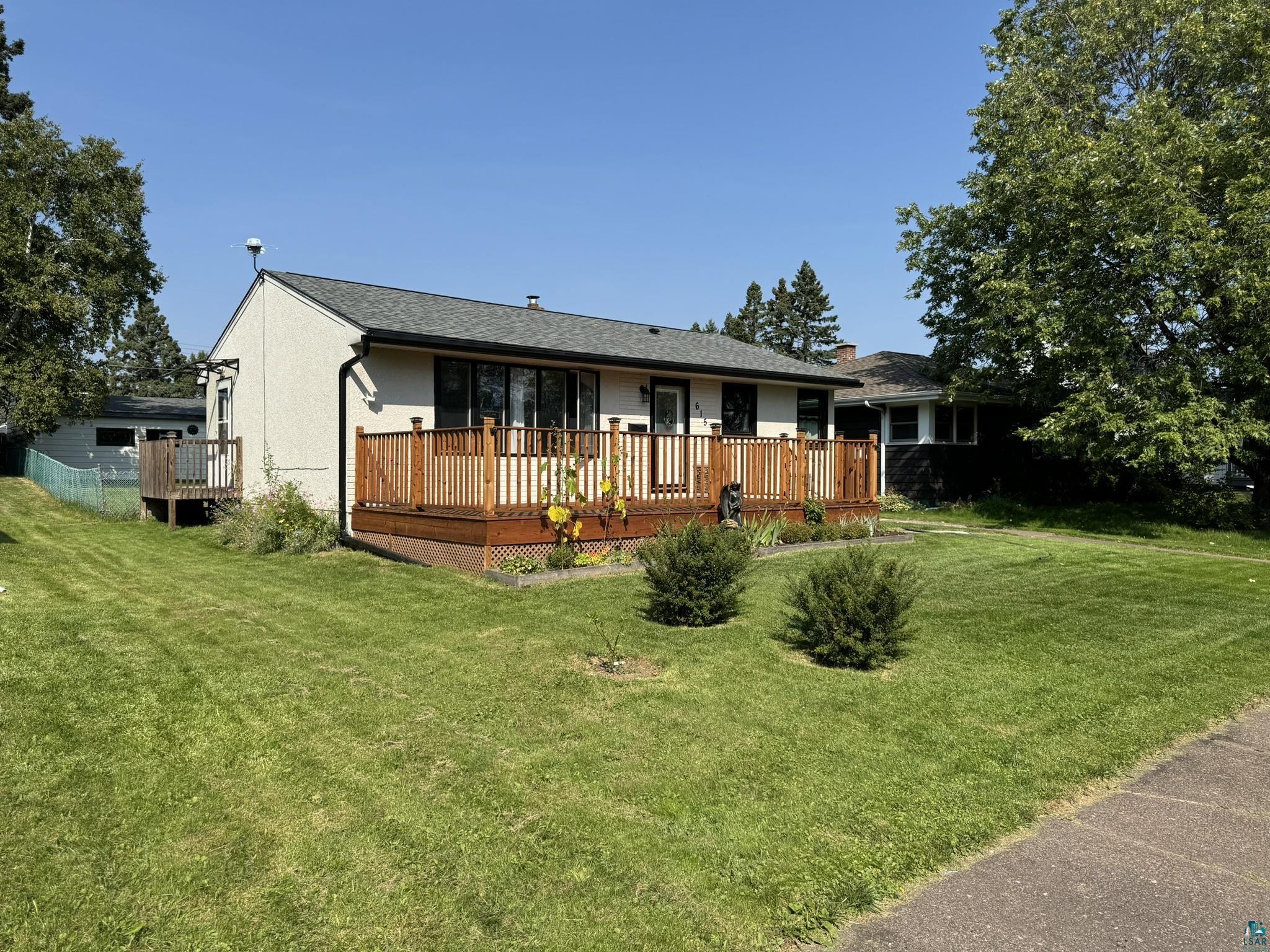 615 12th Ave Two Harbors MN 55616 6116051 image1