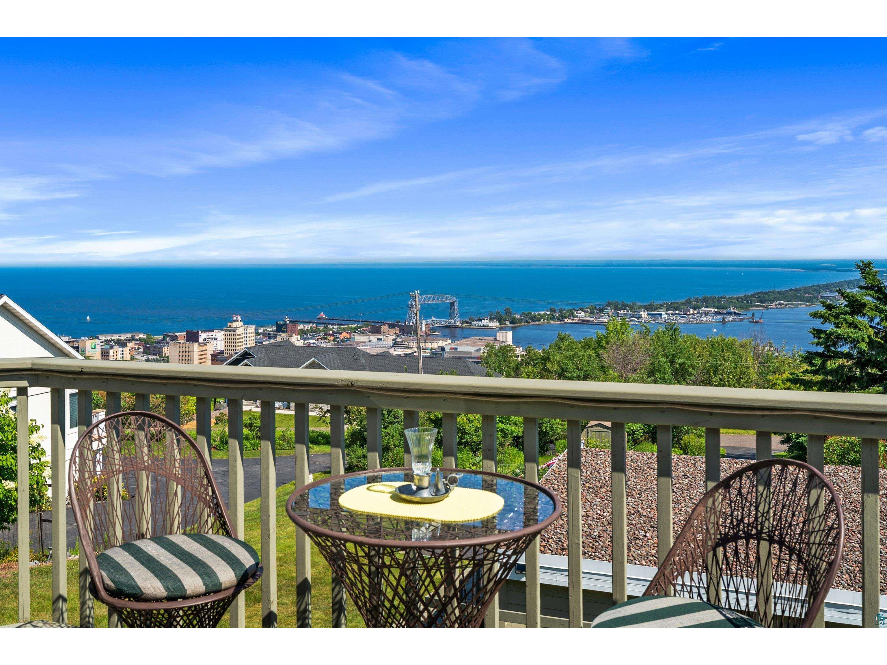 615 W 6th St Duluth MN 55806 6126607 image11