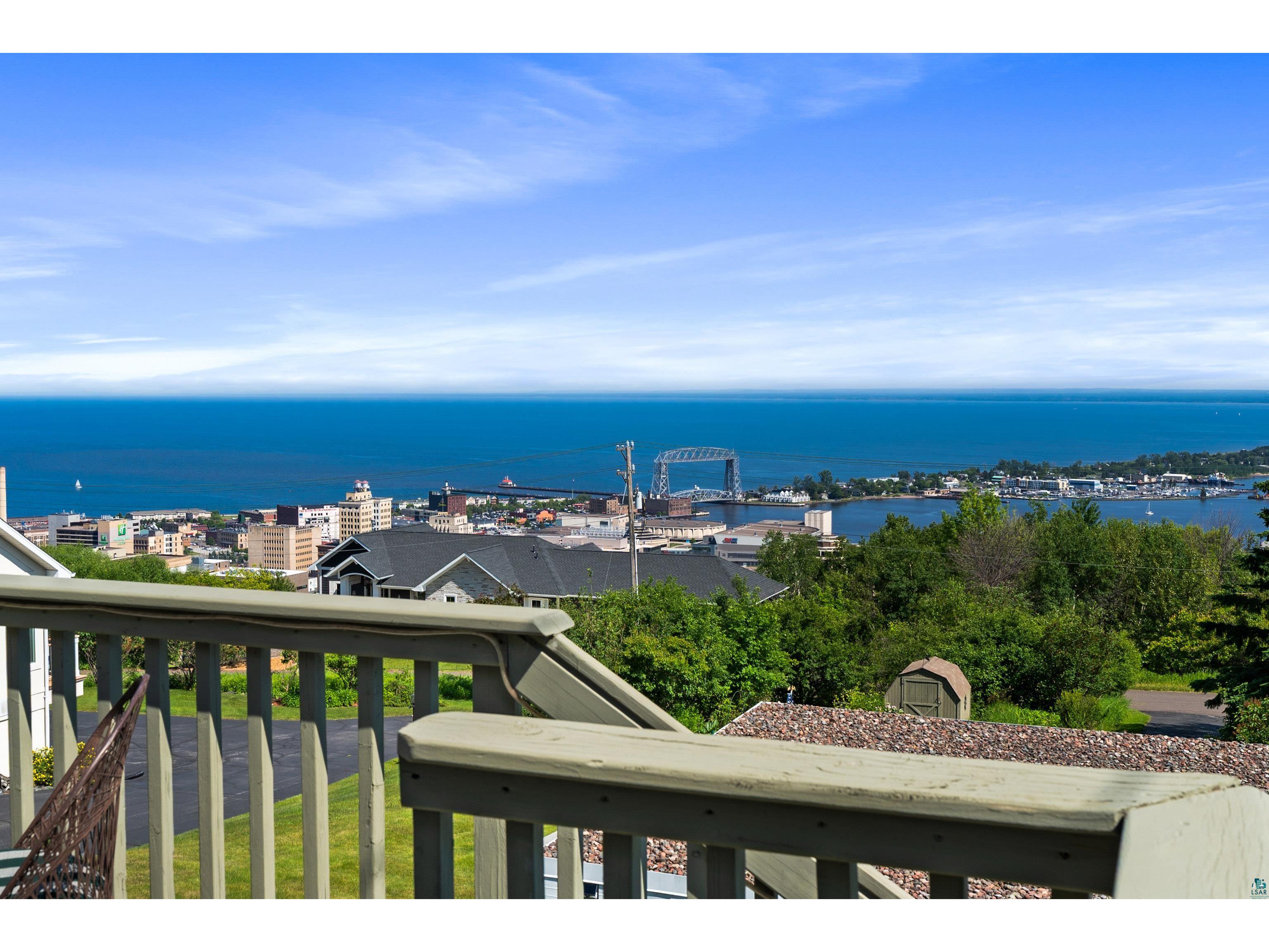 615 W 6th St Duluth MN 55806 6126607 image13