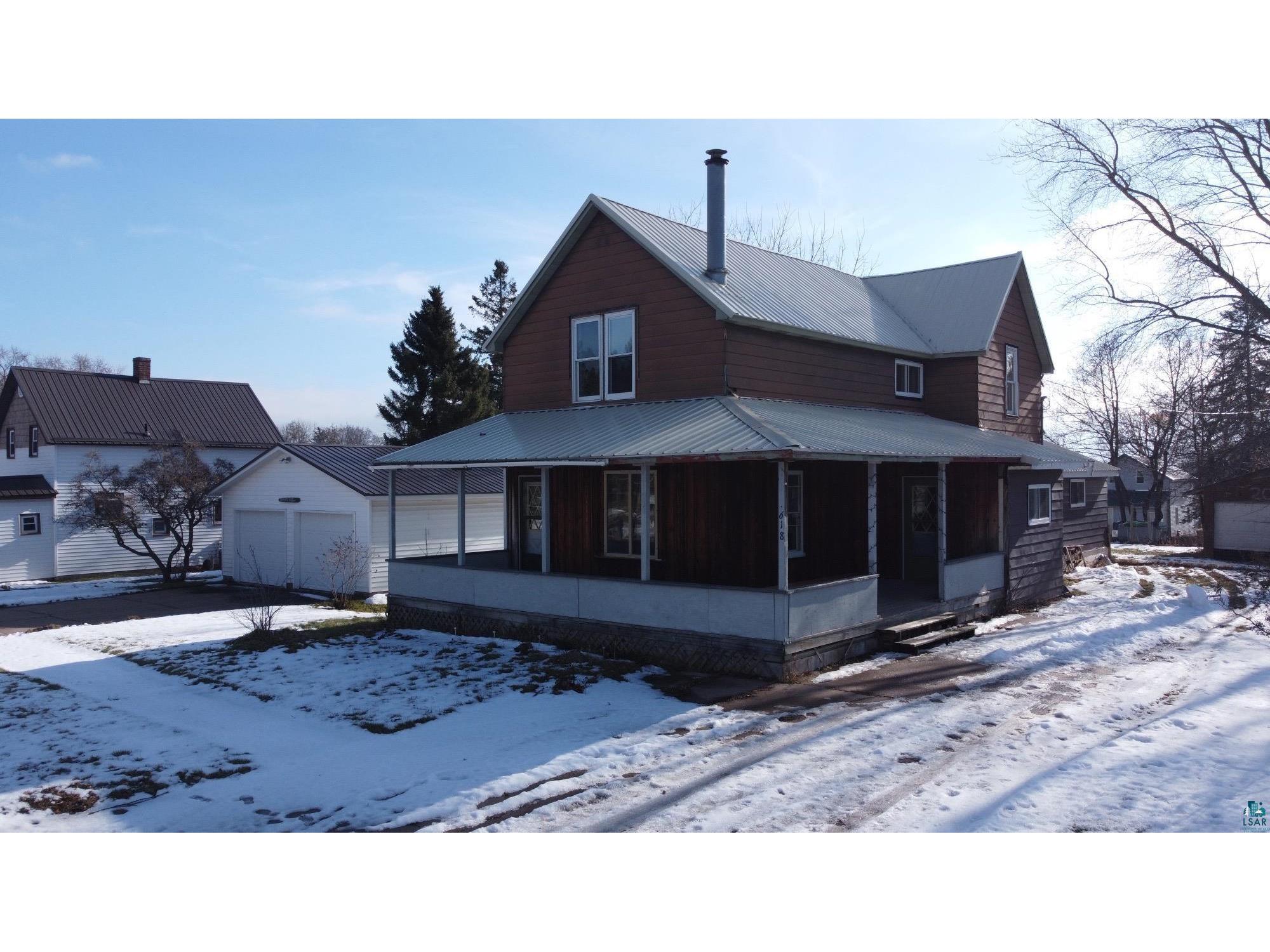 618 3rd St W Washburn WI 54891 6112112 image1