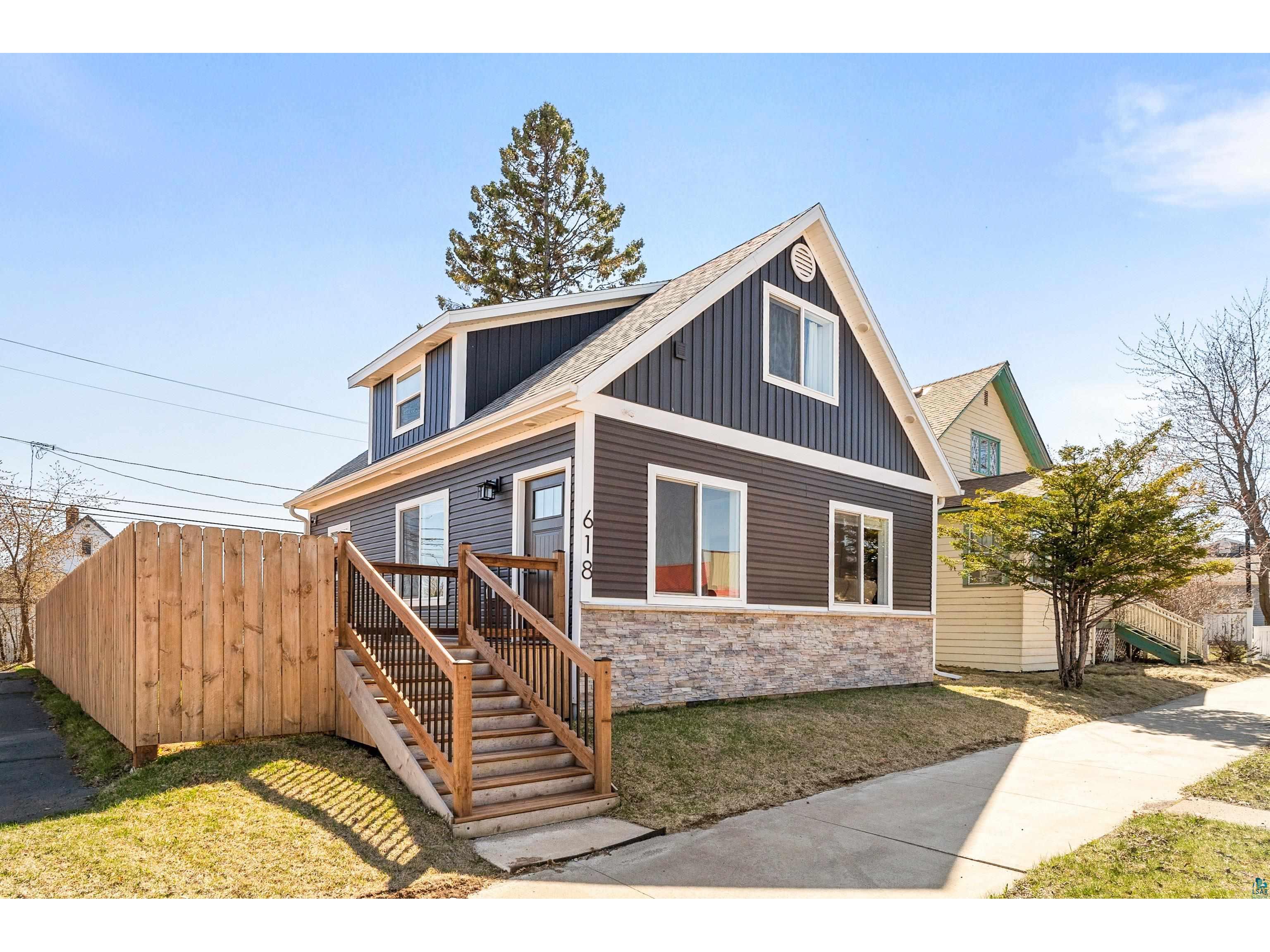 618 7th Ave Two Harbors MN 55616 6119244 image1