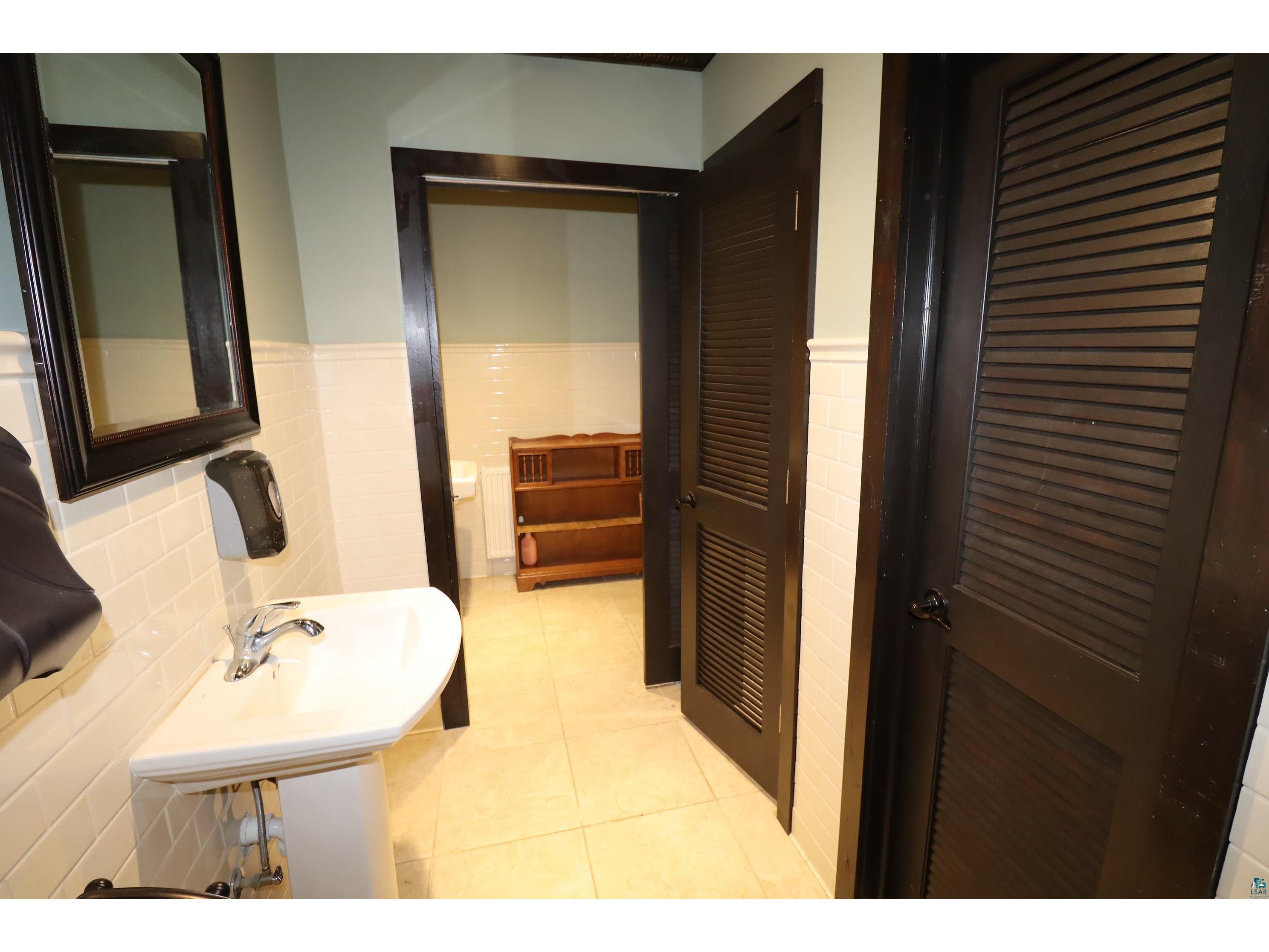 620 3rd St W Ashland WI 54806 6125258 image21