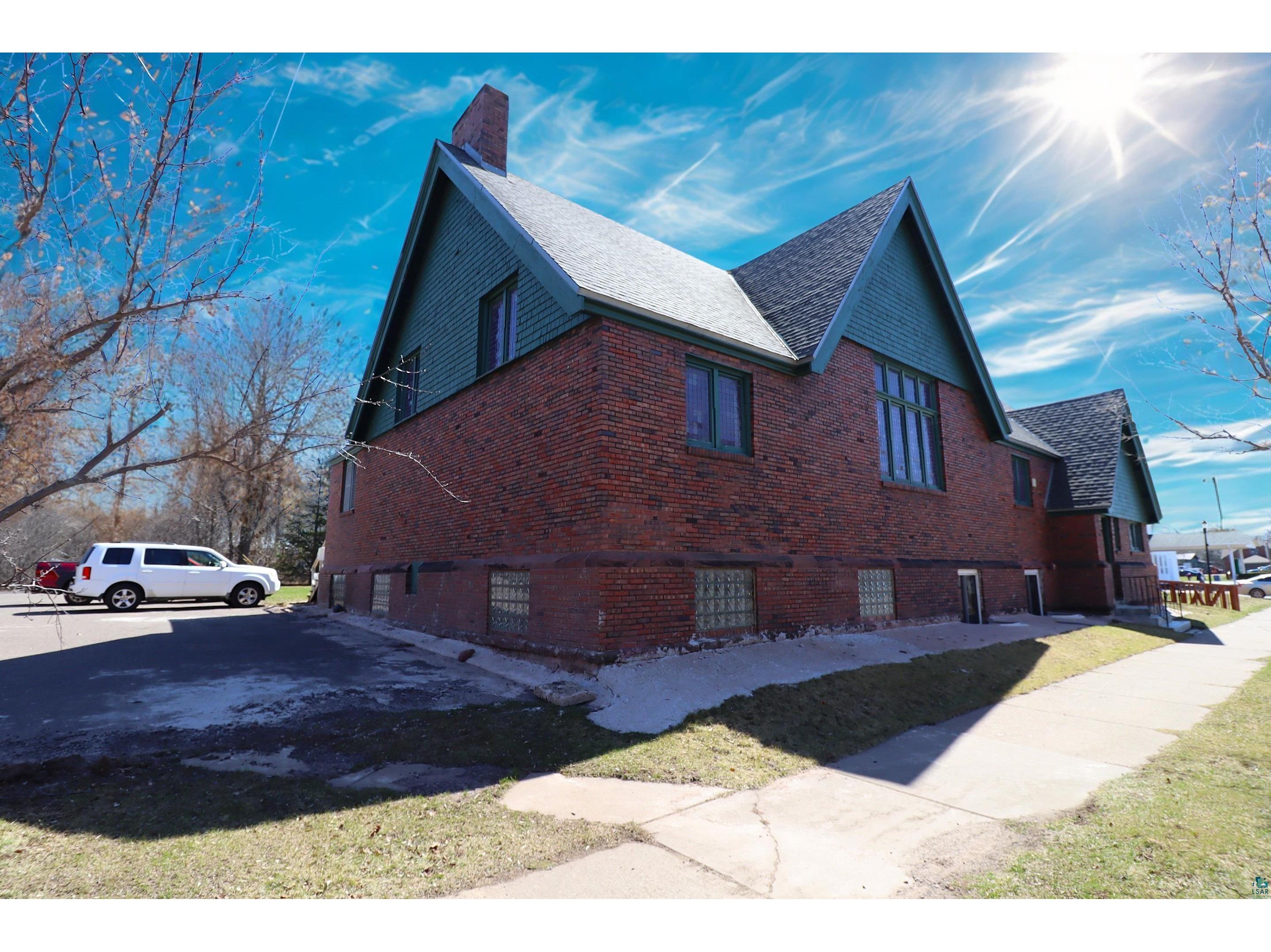 620 3rd St W Ashland WI 54806 6125259 image1