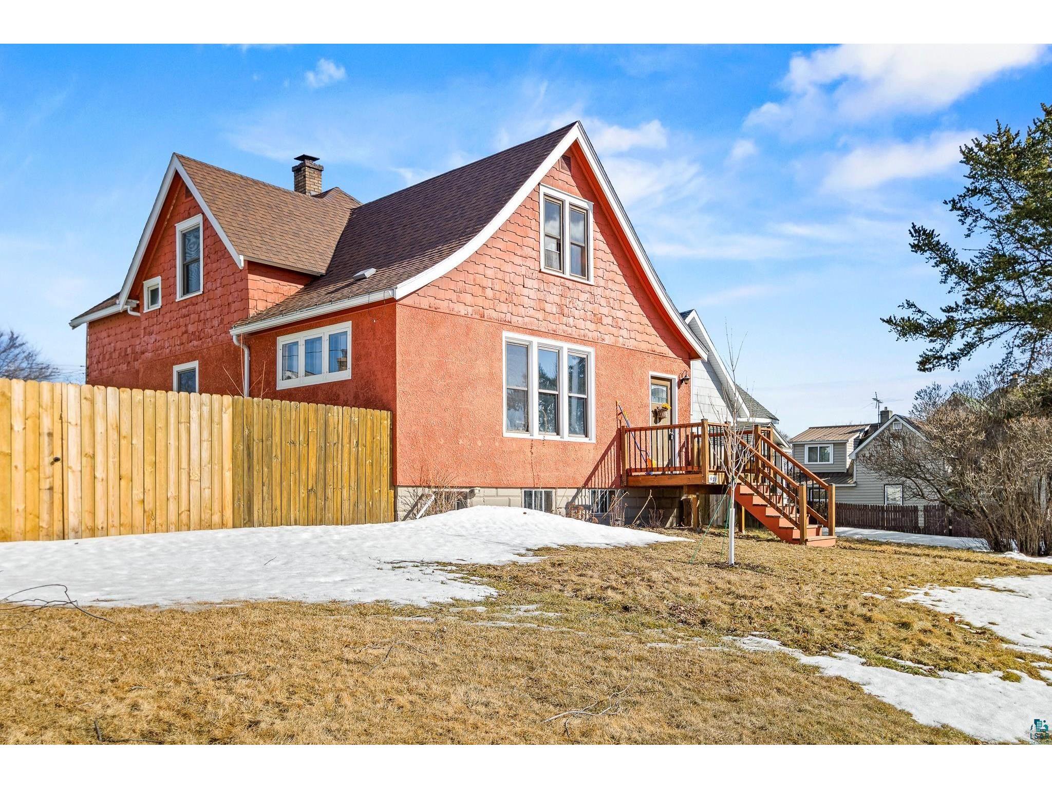 621 9th Ave Two Harbors MN 55616 6124013 image1