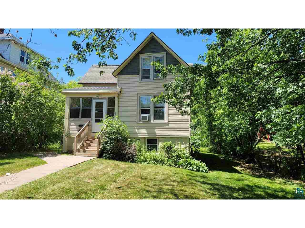 621 E 10th St Duluth MN 55805 6107848 image1