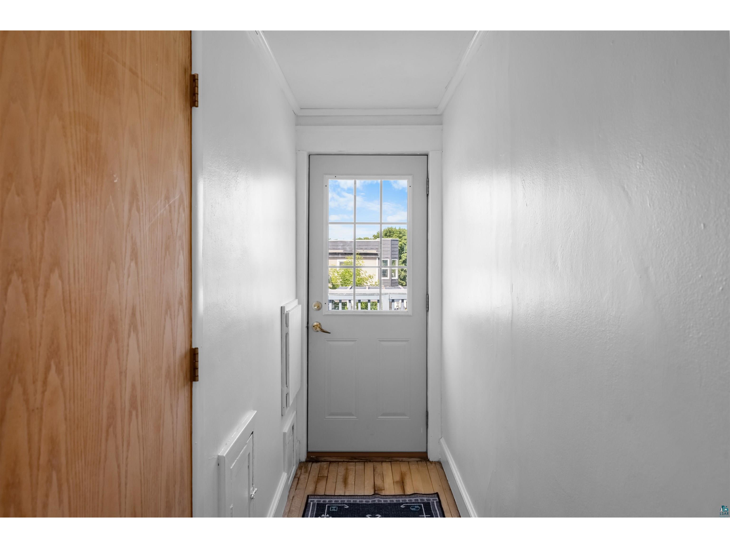 622 N 8th Ave E Duluth MN 55805 6126678 image31
