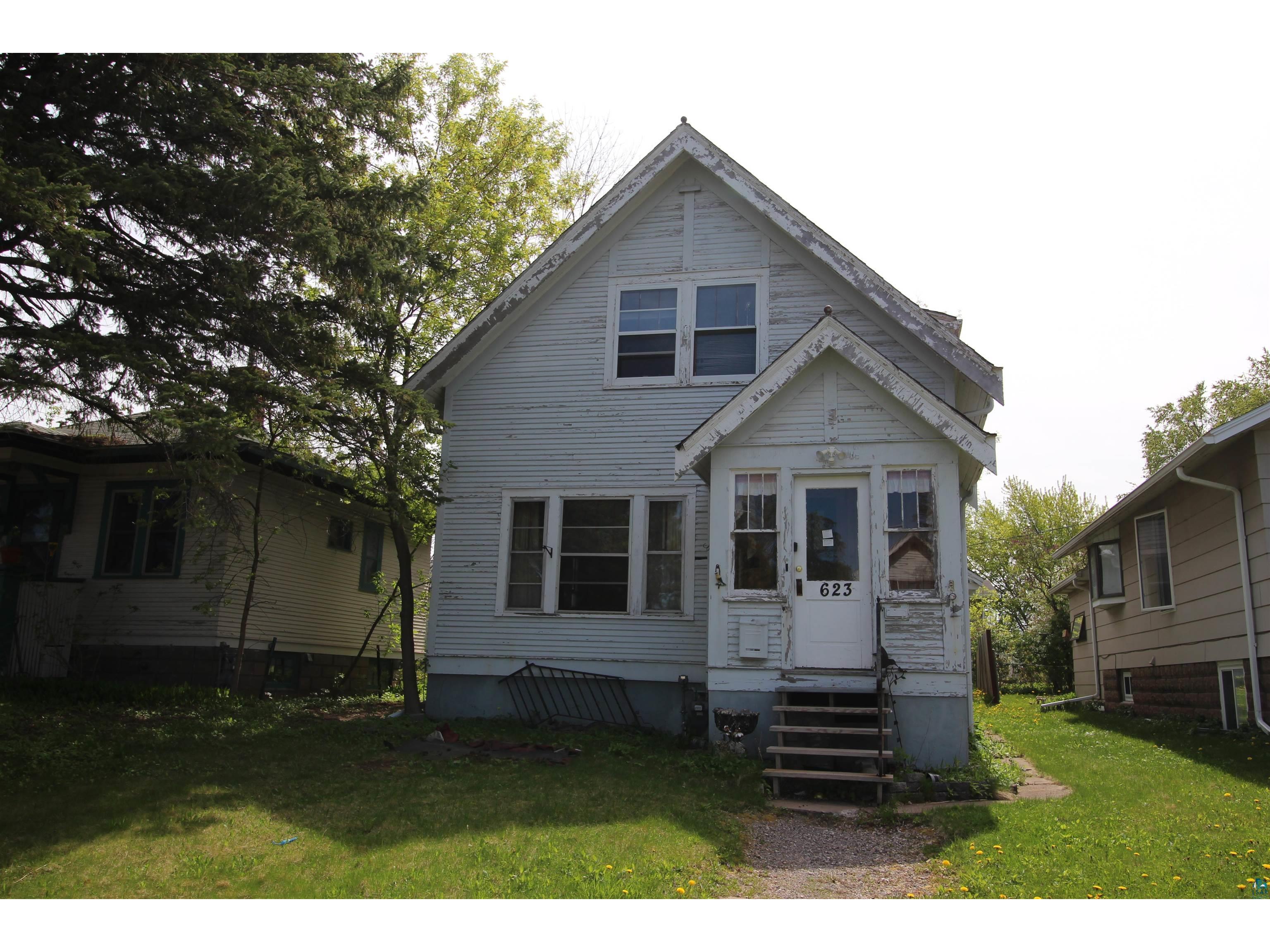 623 N 41st Ave W Duluth MN 55807 6125735 image1