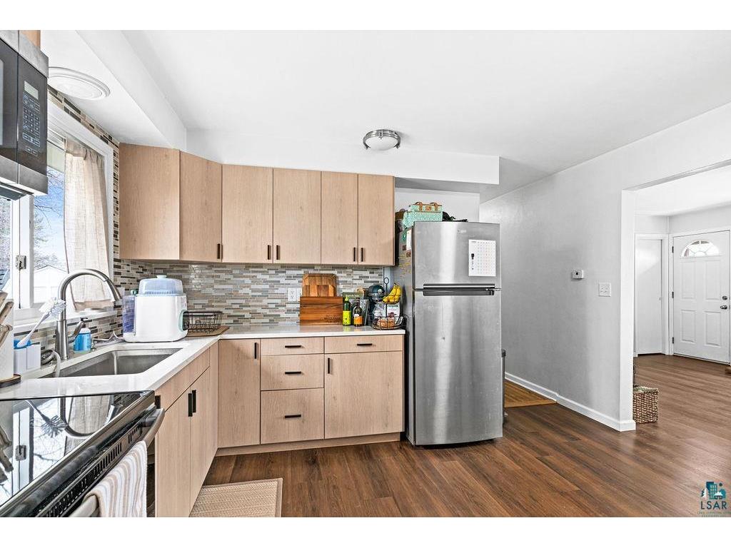 63 E 7th St Superior WI 54880 6125240 image10