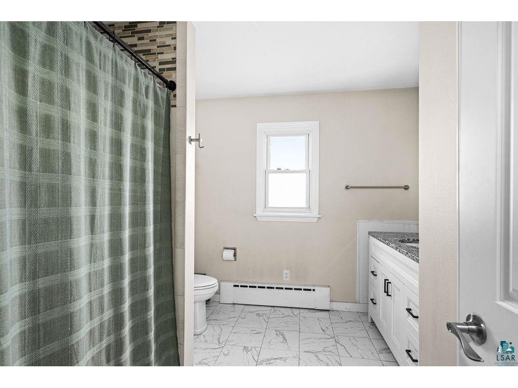 63 E 7th St Superior WI 54880 6125240 image14
