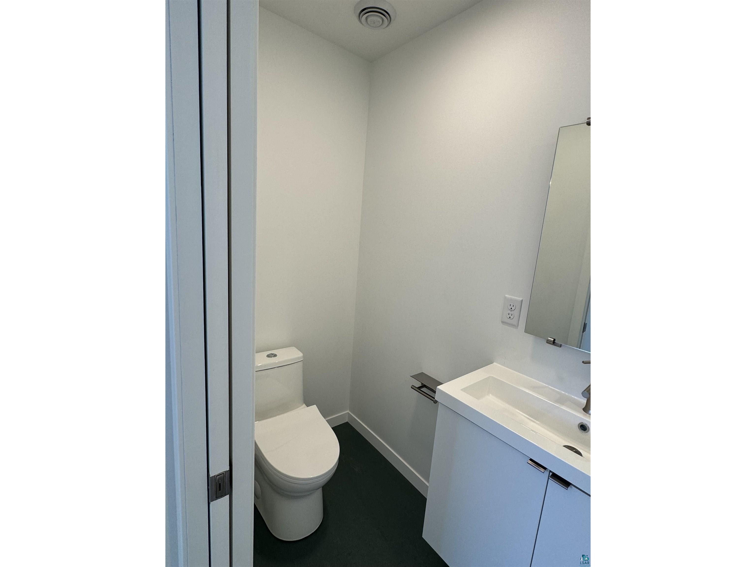 630 S 67th Ave W Duluth MN 55807 6126281 image18