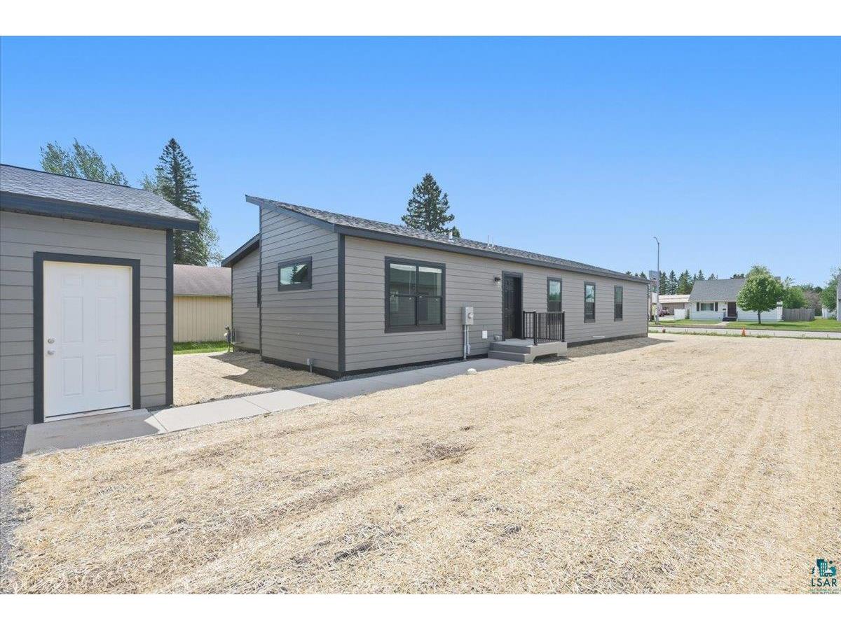 6318 Tower Ave Superior WI 54880 6126045 image21