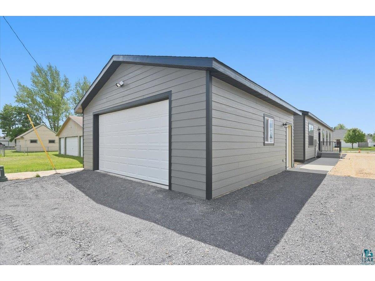 6318 Tower Ave Superior WI 54880 6126045 image22