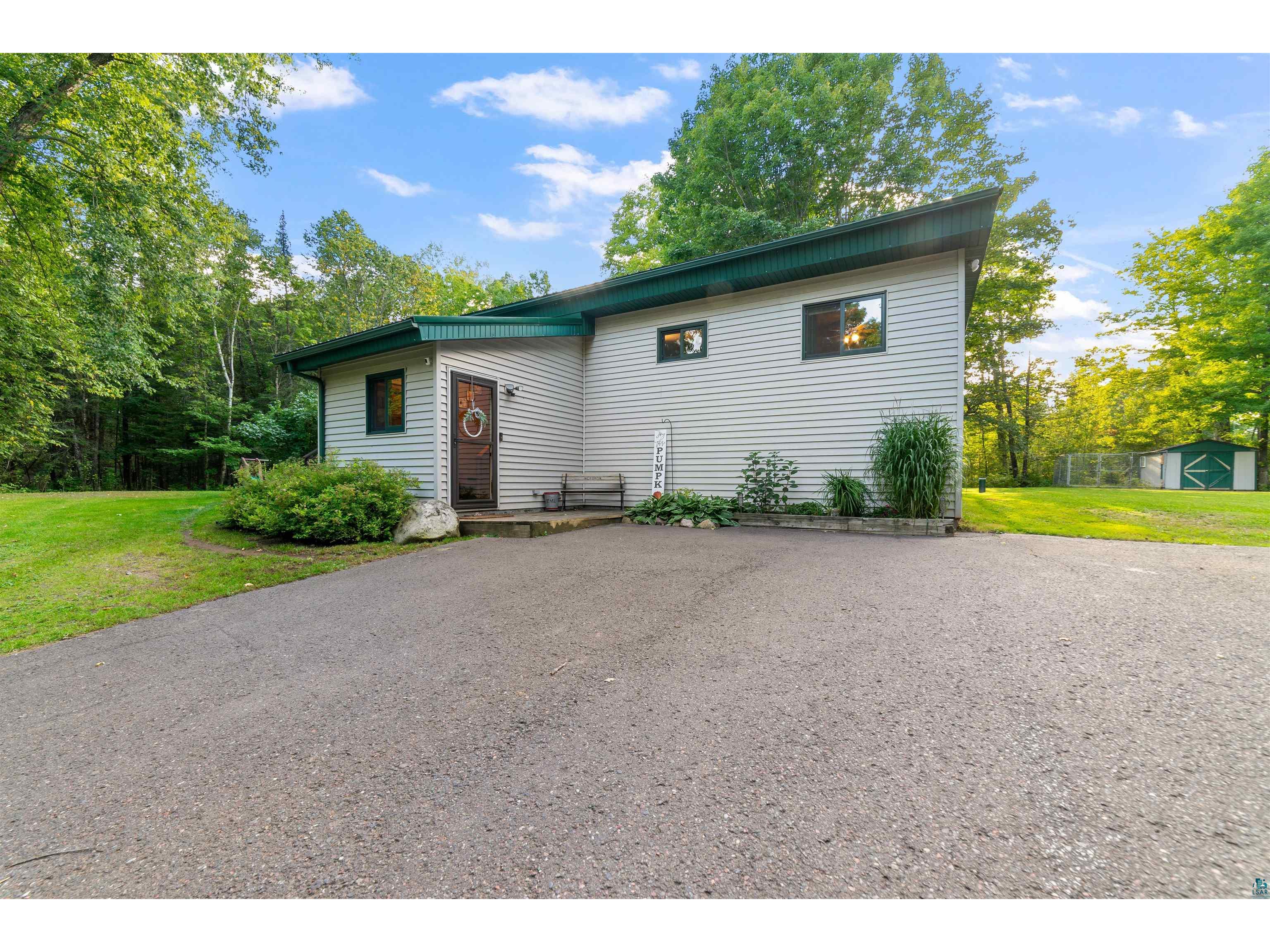 6451 Rice Lake Rd Duluth MN 55803 6116070 image1