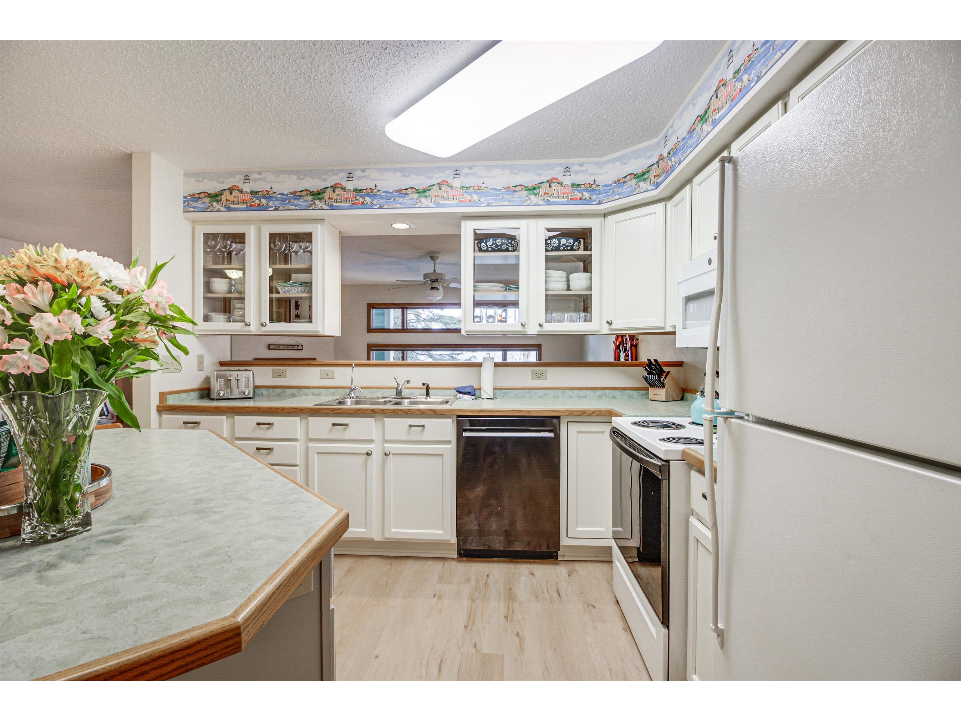 6508 Aspenwood Dr Tofte MN 55615 - Lake Superior 6123722 image3