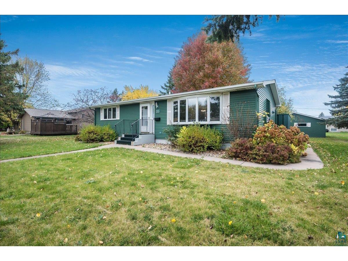 6521 Hughitt Ave Superior WI 54880 6124425 image1