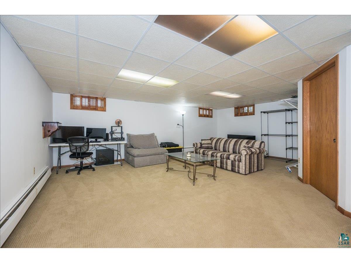 6521 Hughitt Ave Superior WI 54880 6124425 image20