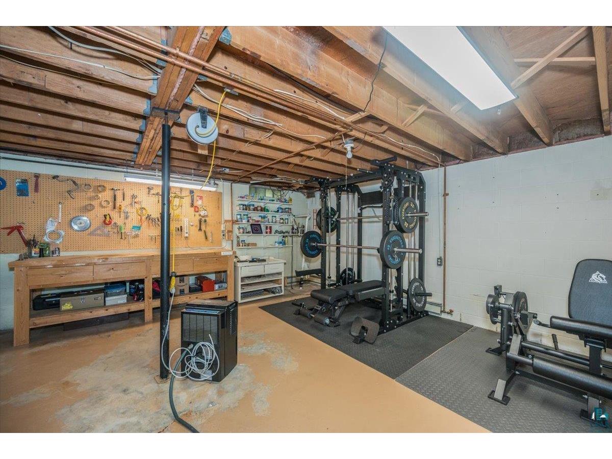 6521 Hughitt Ave Superior WI 54880 6124425 image21