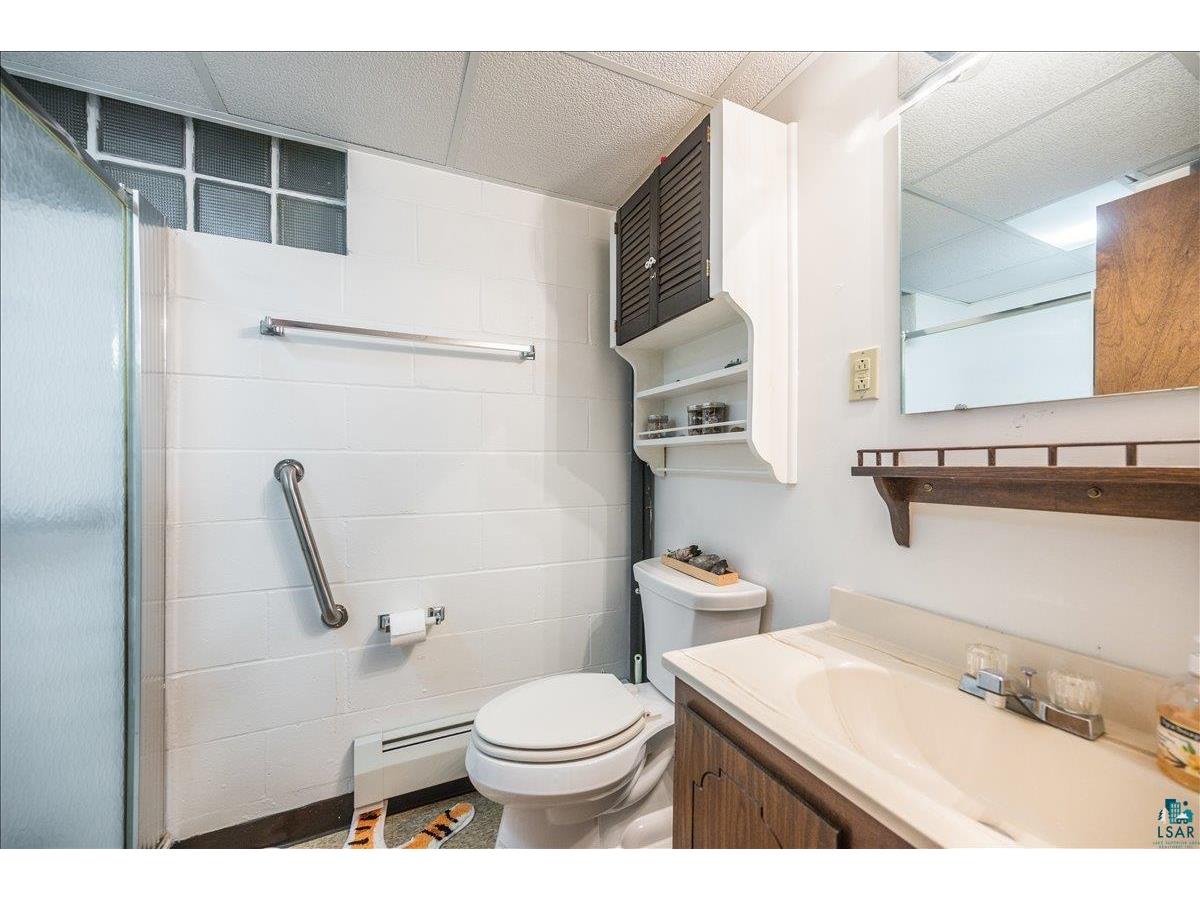 6521 Hughitt Ave Superior WI 54880 6124425 image22