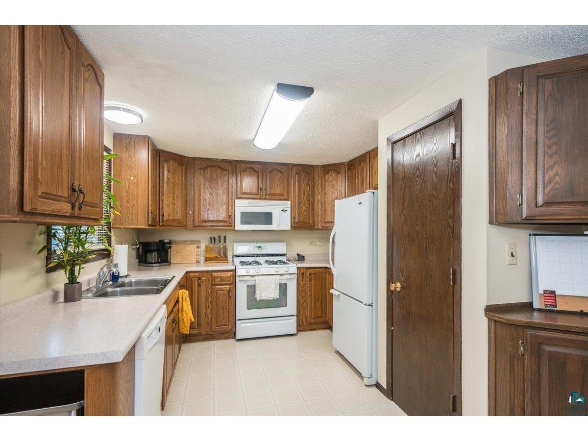 6521 Hughitt Ave Superior WI 54880 6124425 image7