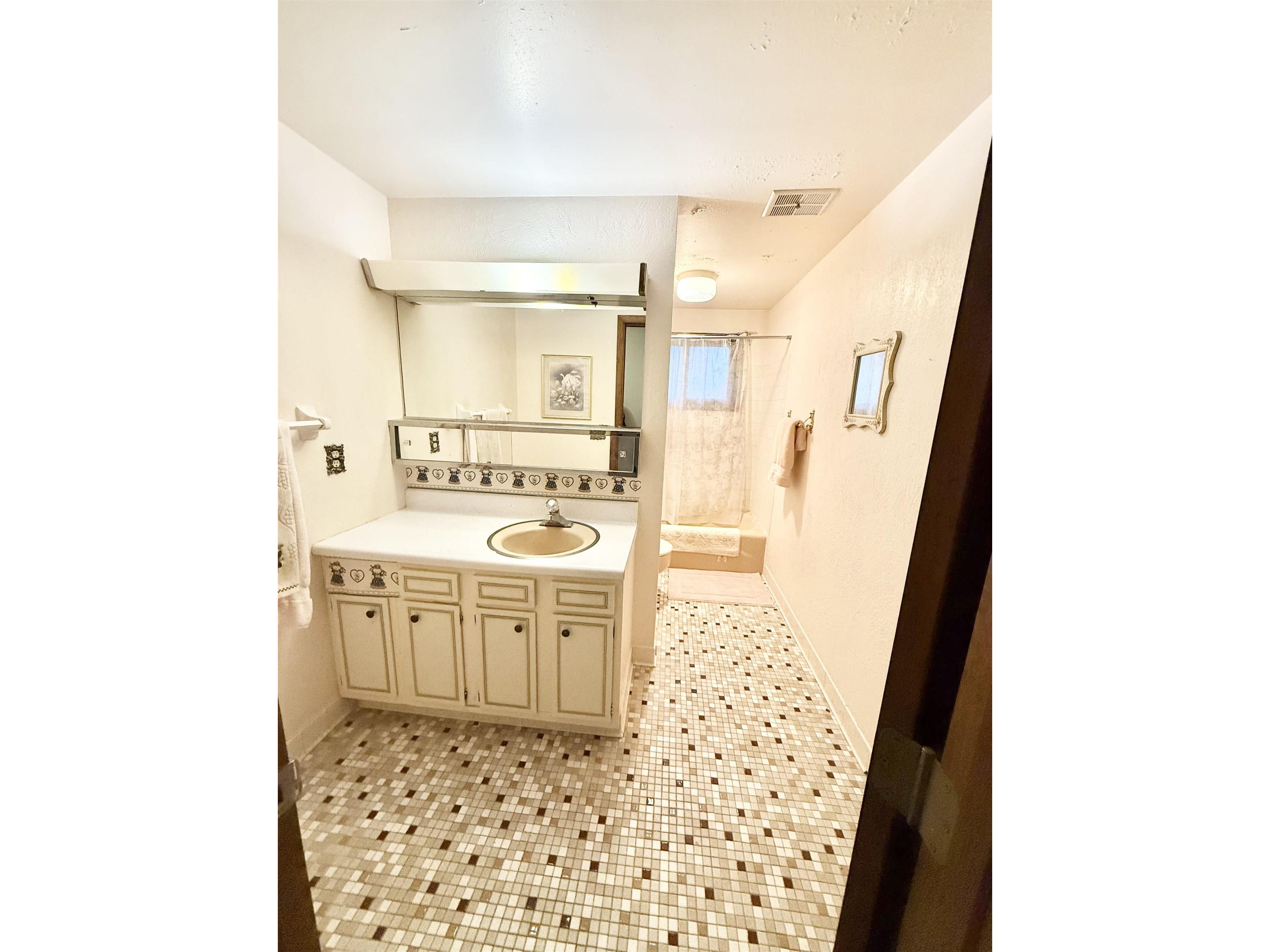 6615 Ogden Ave Superior WI 54880 6122517 image26