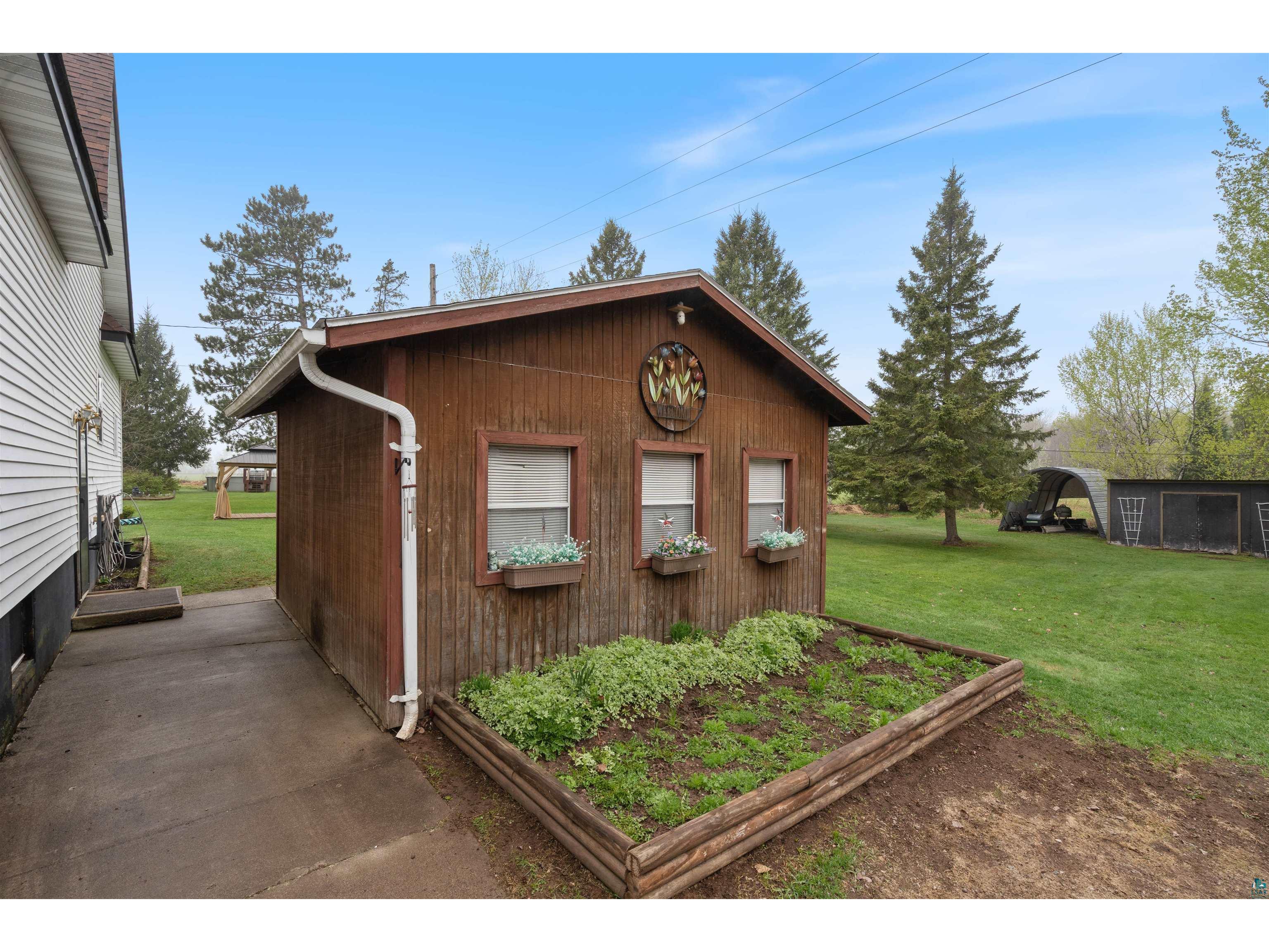 6637 S County Rd B South Range WI 54874 6125401 image3