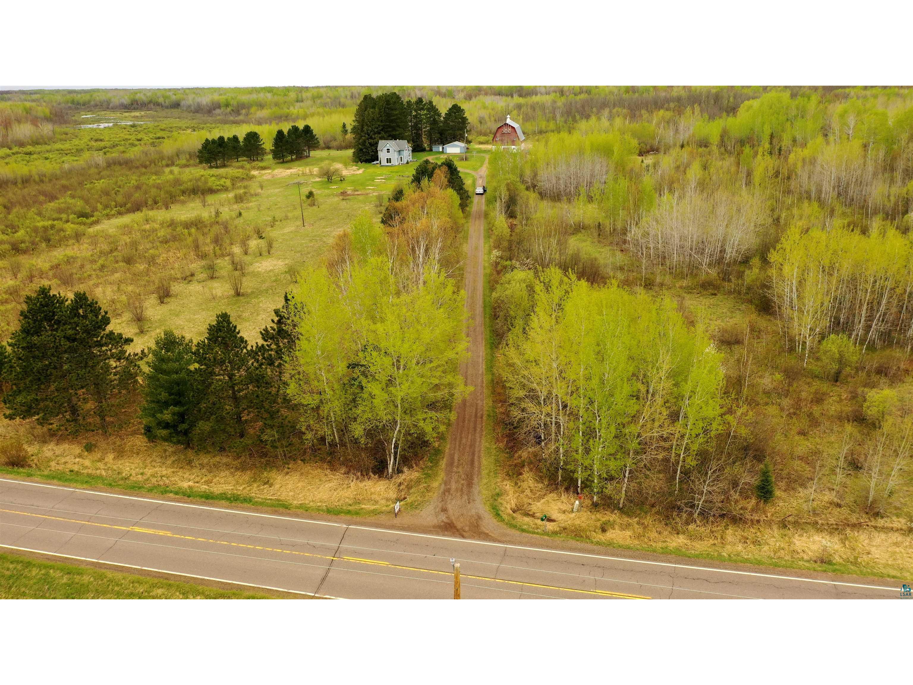 6661 County Rd 6 Kettle River MN 55757 - Dead Moose 6125363 image28