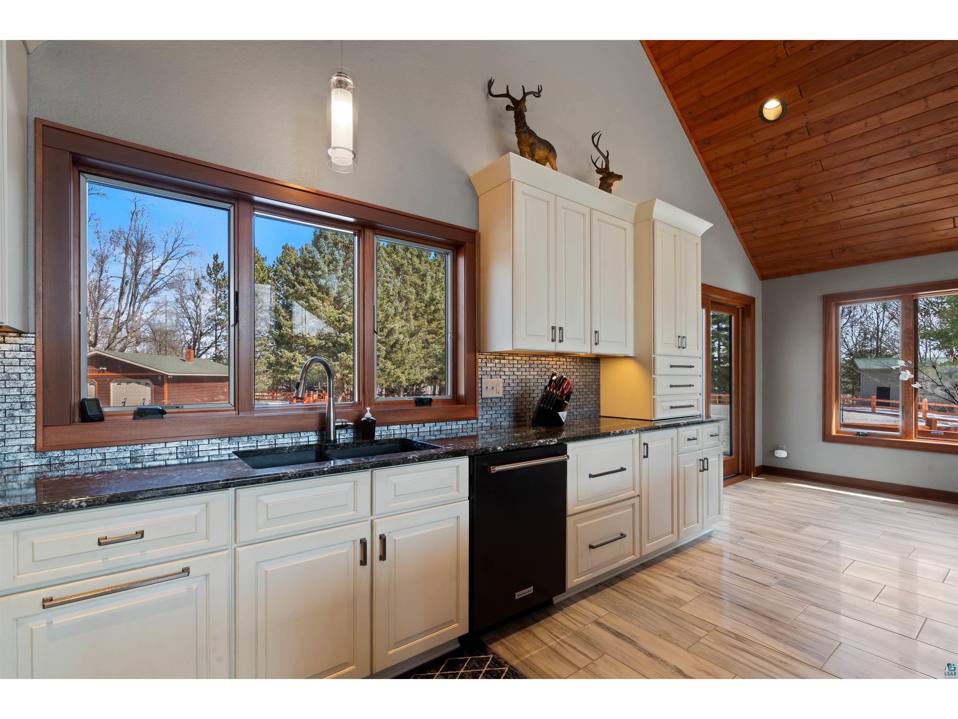 6875 S Carlson Rd Lake Nebagamon WI 54849 - Steele Lake 6124231 image14