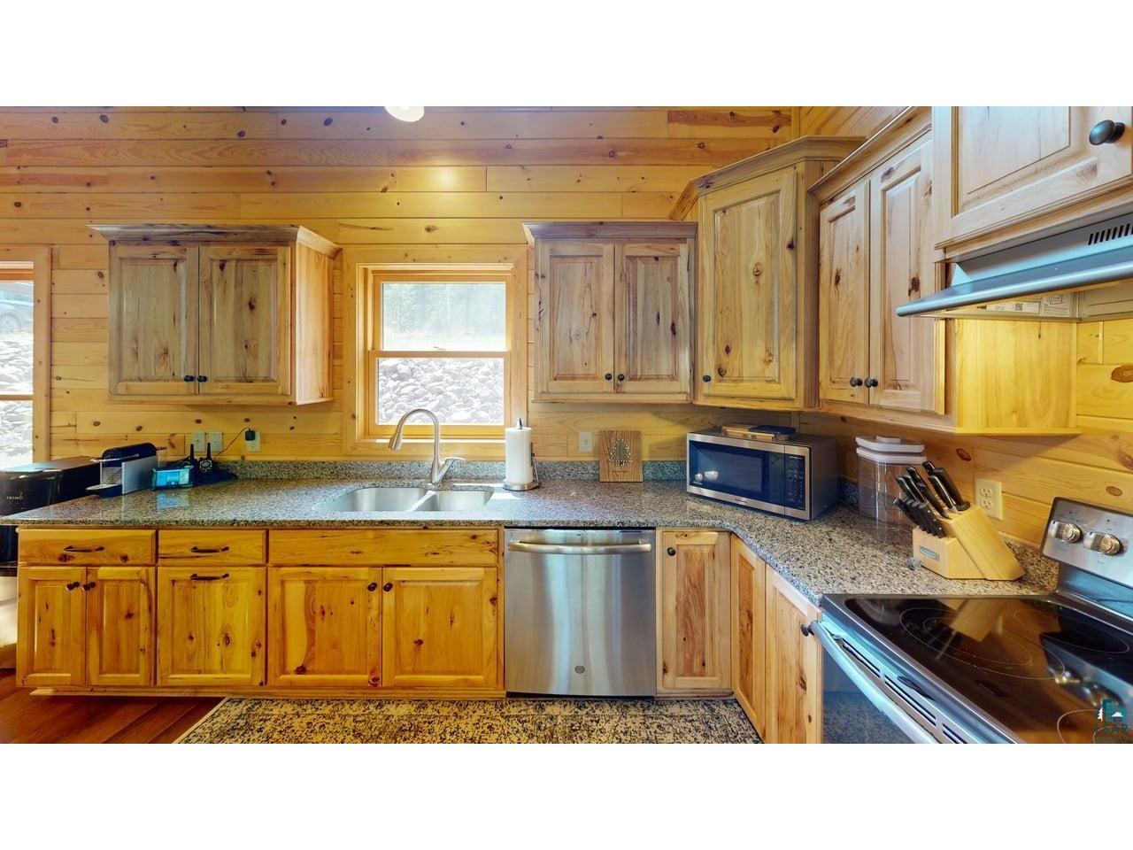 695 Loon Echo Ln Grand Marais MN 55604 - Pike 6125611 image16