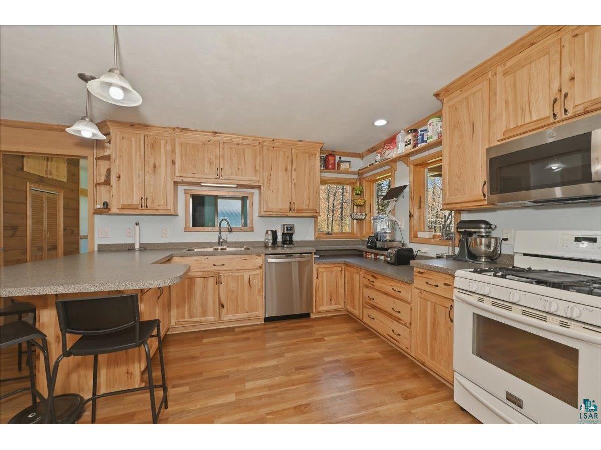 6989 S Pine Rd Hawthorne WI 54842 6125324 image3
