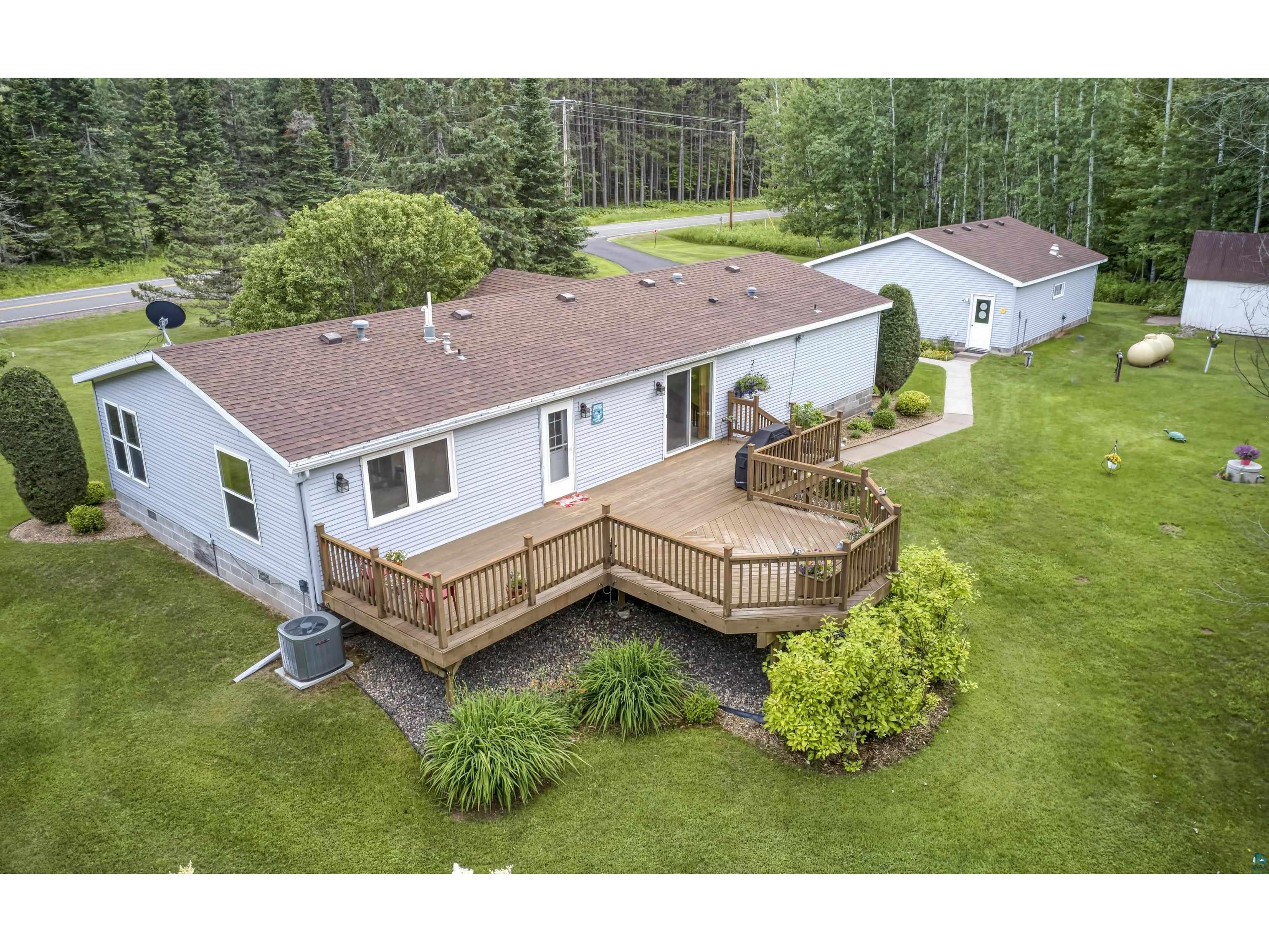 7009 E County Rd V South Range WI 54874 6109207 image1