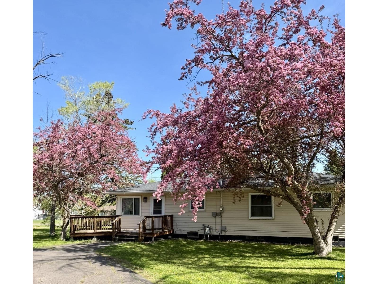 702 N 21st St Superior WI 54880 6126508 image21