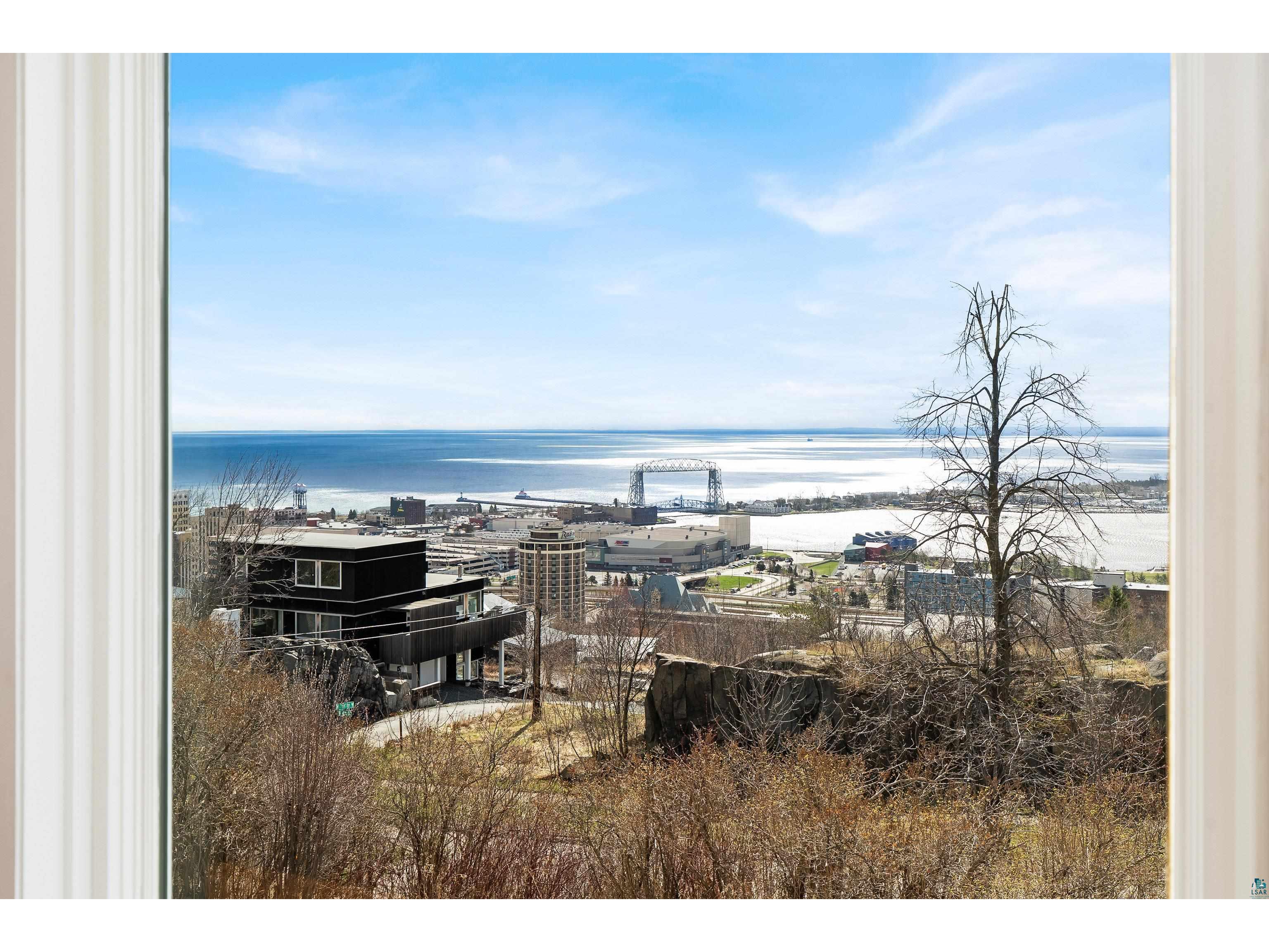 703 W 4th St Duluth MN 55806 6125038 image10