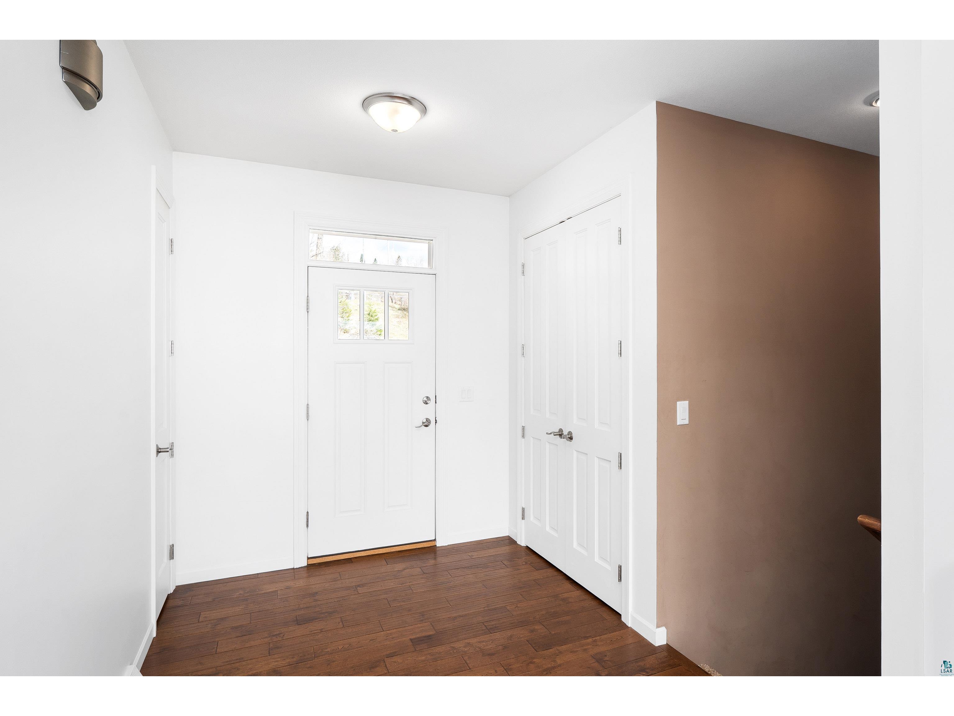 703 W 4th St Duluth MN 55806 6125038 image3