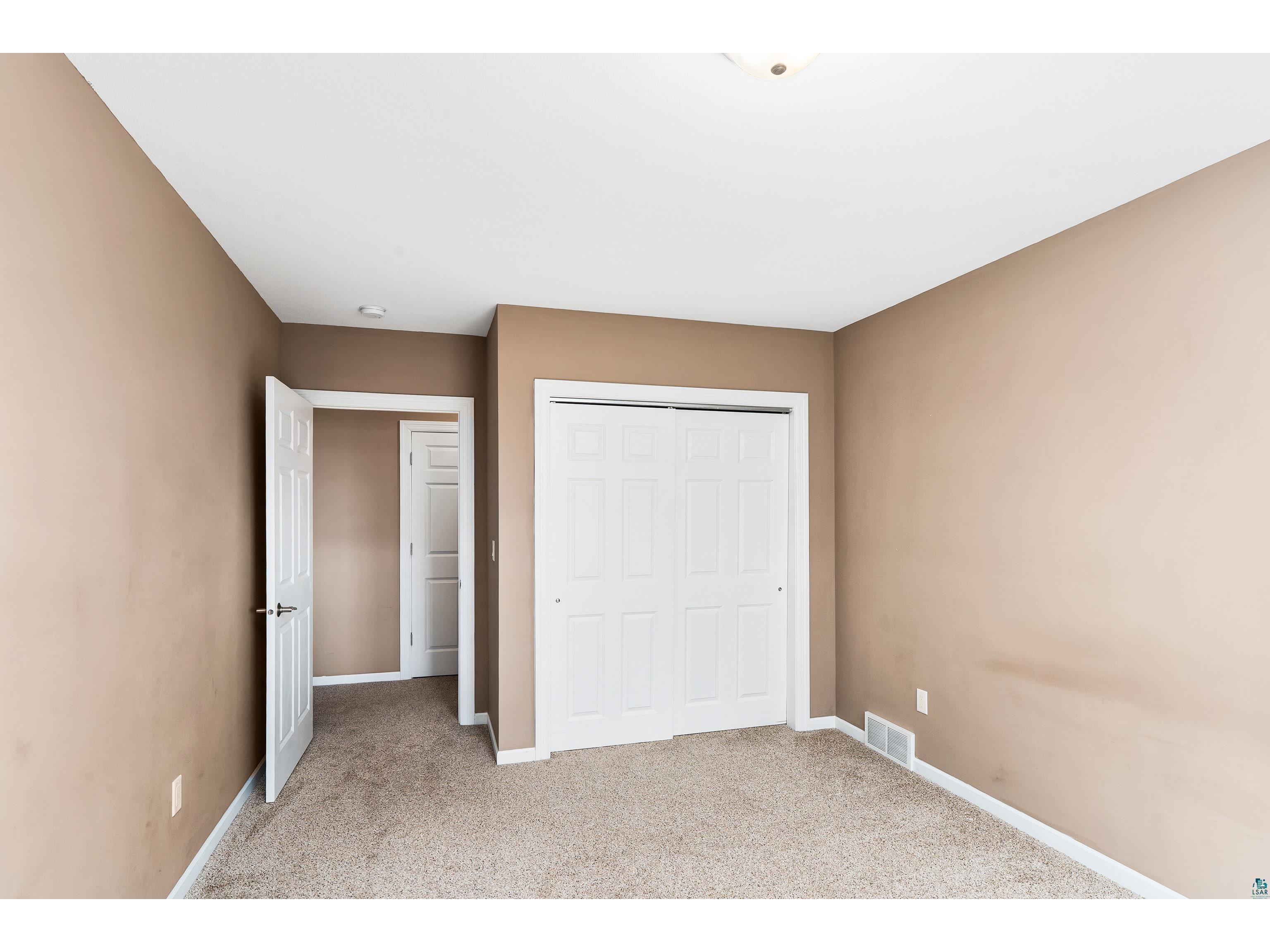 703 W 4th St Duluth MN 55806 6125038 image46