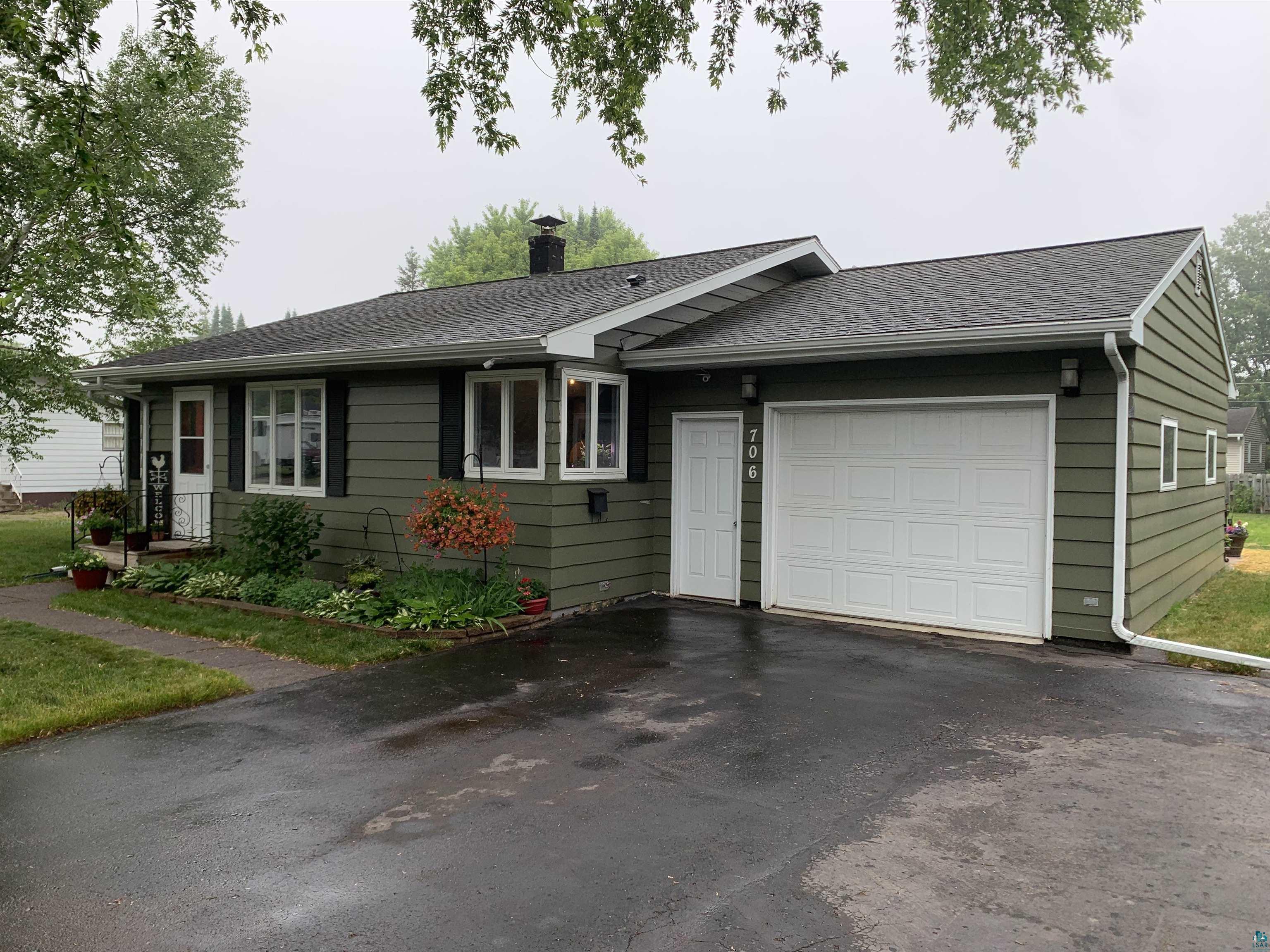 706 28th St, Cloquet, MN, 55720 MLS 7674694 Edina Realty