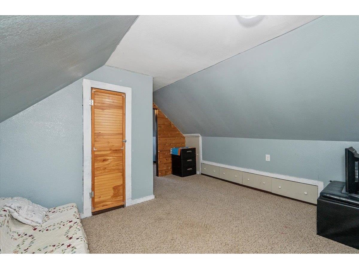 706 N Boundary Ave Duluth MN 55810 6123030 image13