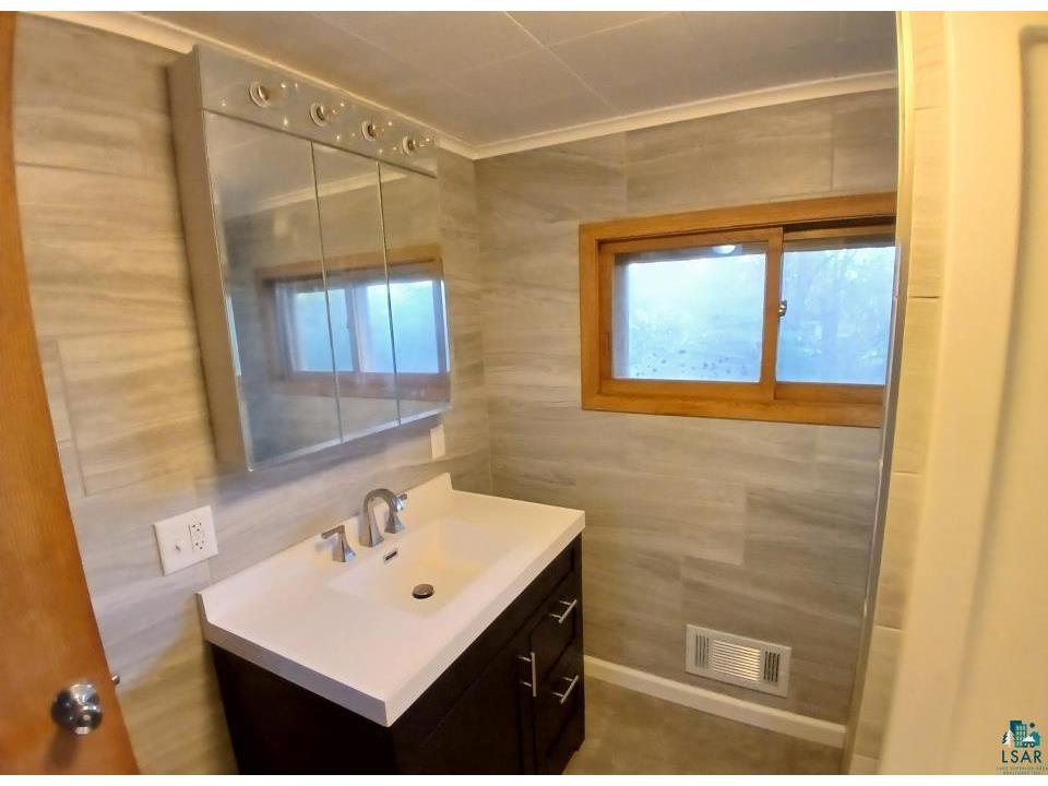 707 Main St Tower MN 55790 6124598 image24