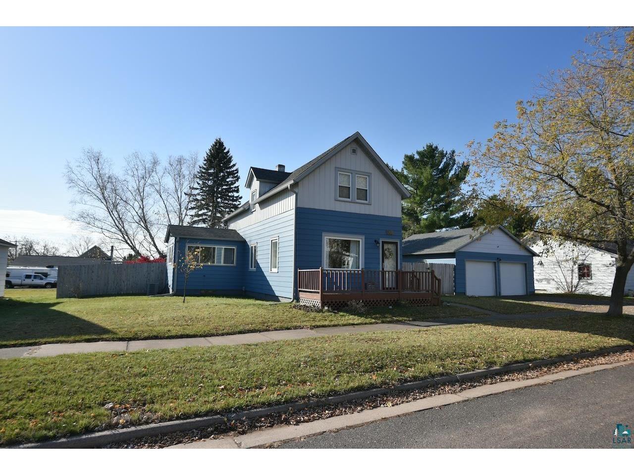 708 W 3rd St Washburn WI 54891 6116794 image1