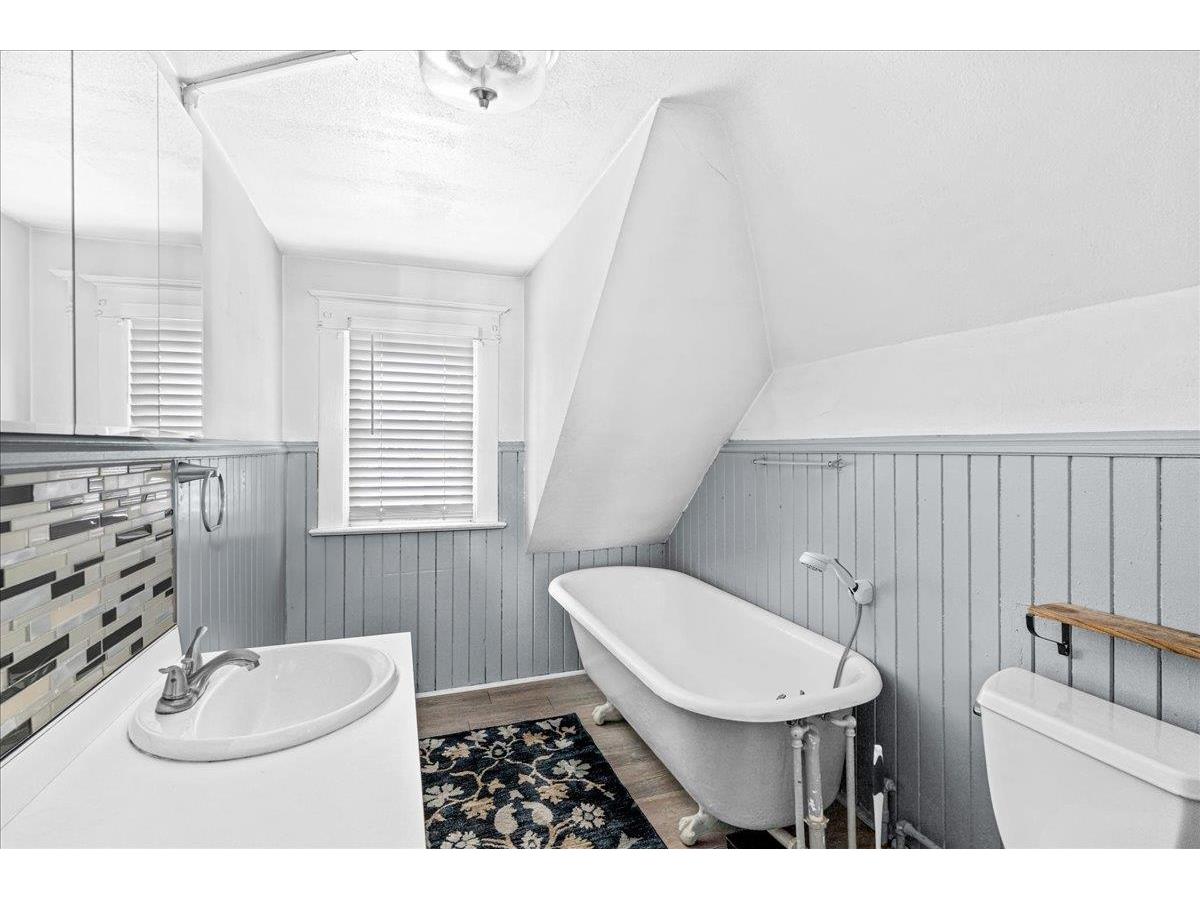 709 3rd Ave Two Harbors MN 55616 6123071 image19